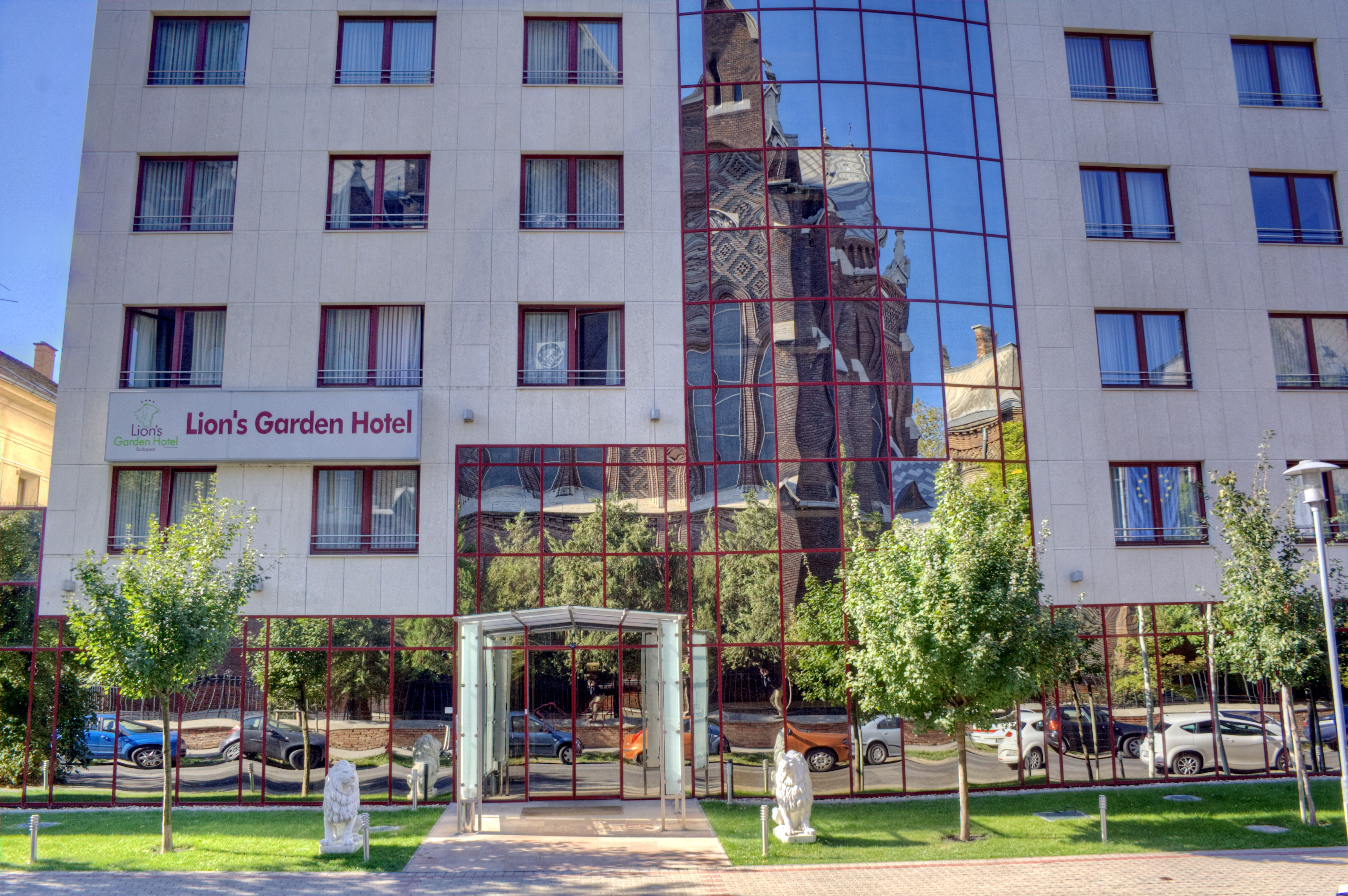Hotel Lion's Garden
