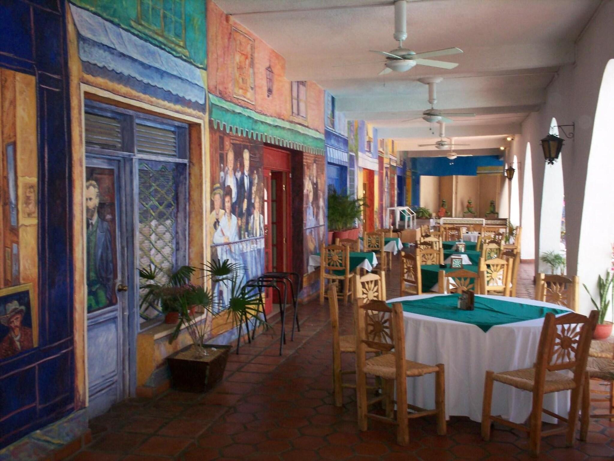 Hacienda Bugambilias