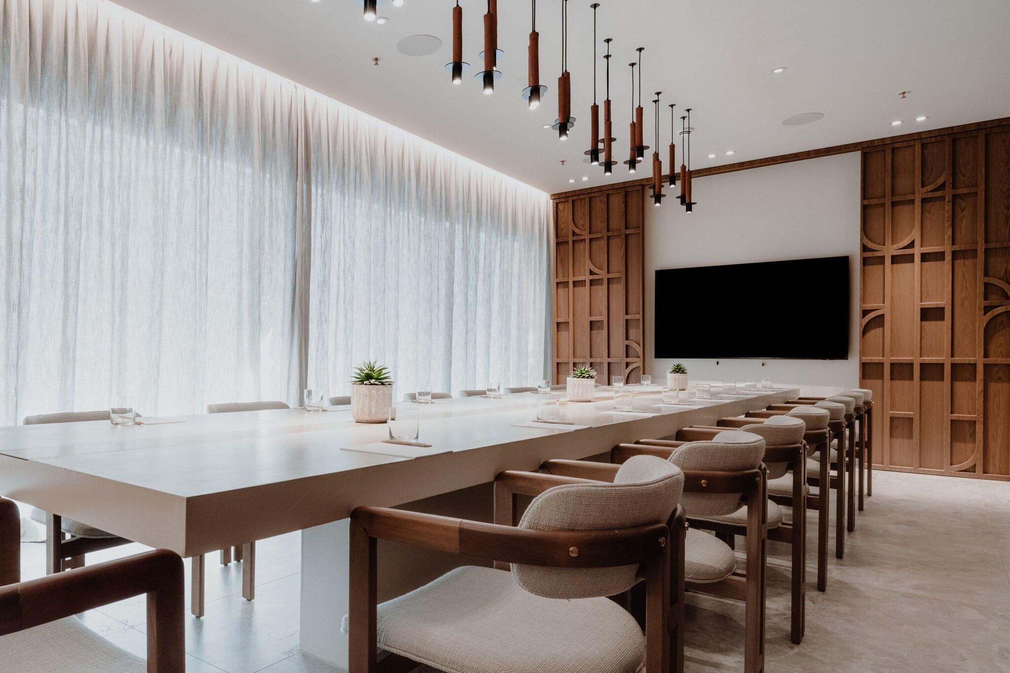 Monasty, Thessaloniki, Autograph Collection - photo