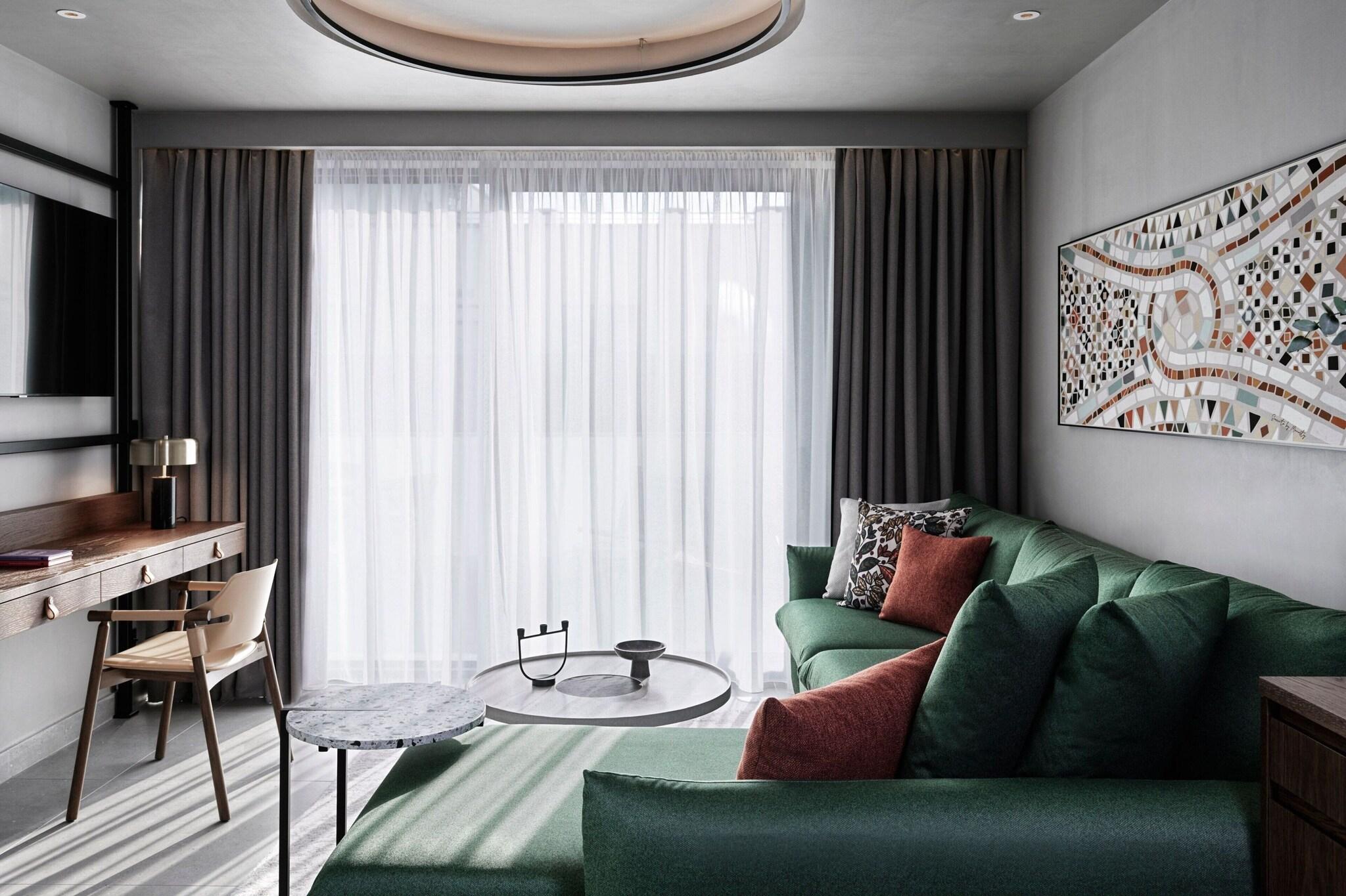 Monasty, Thessaloniki, Autograph Collection - photo