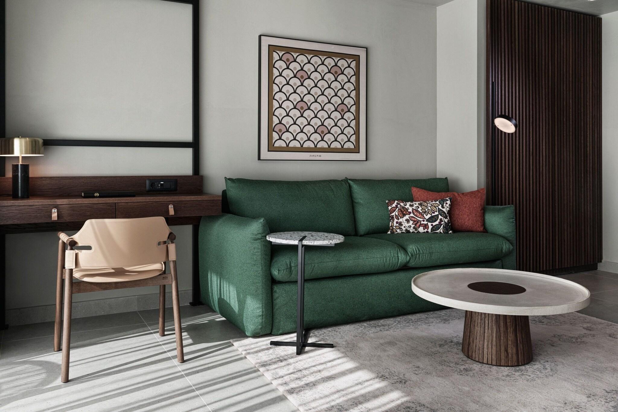 Monasty, Thessaloniki, Autograph Collection - photo