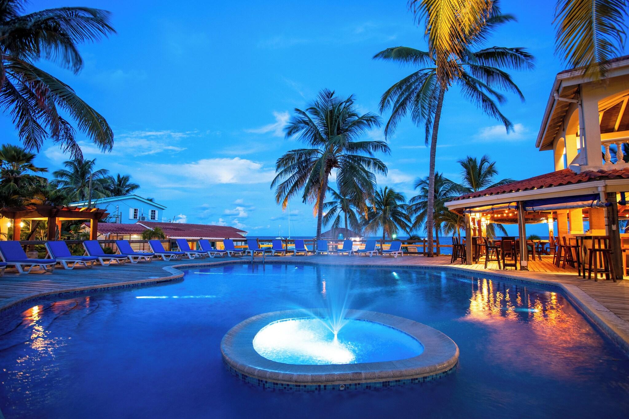 Photo of Sunbreeze Hotel