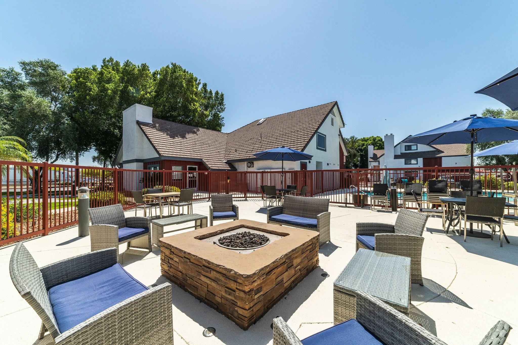 Metro Phx Apartments