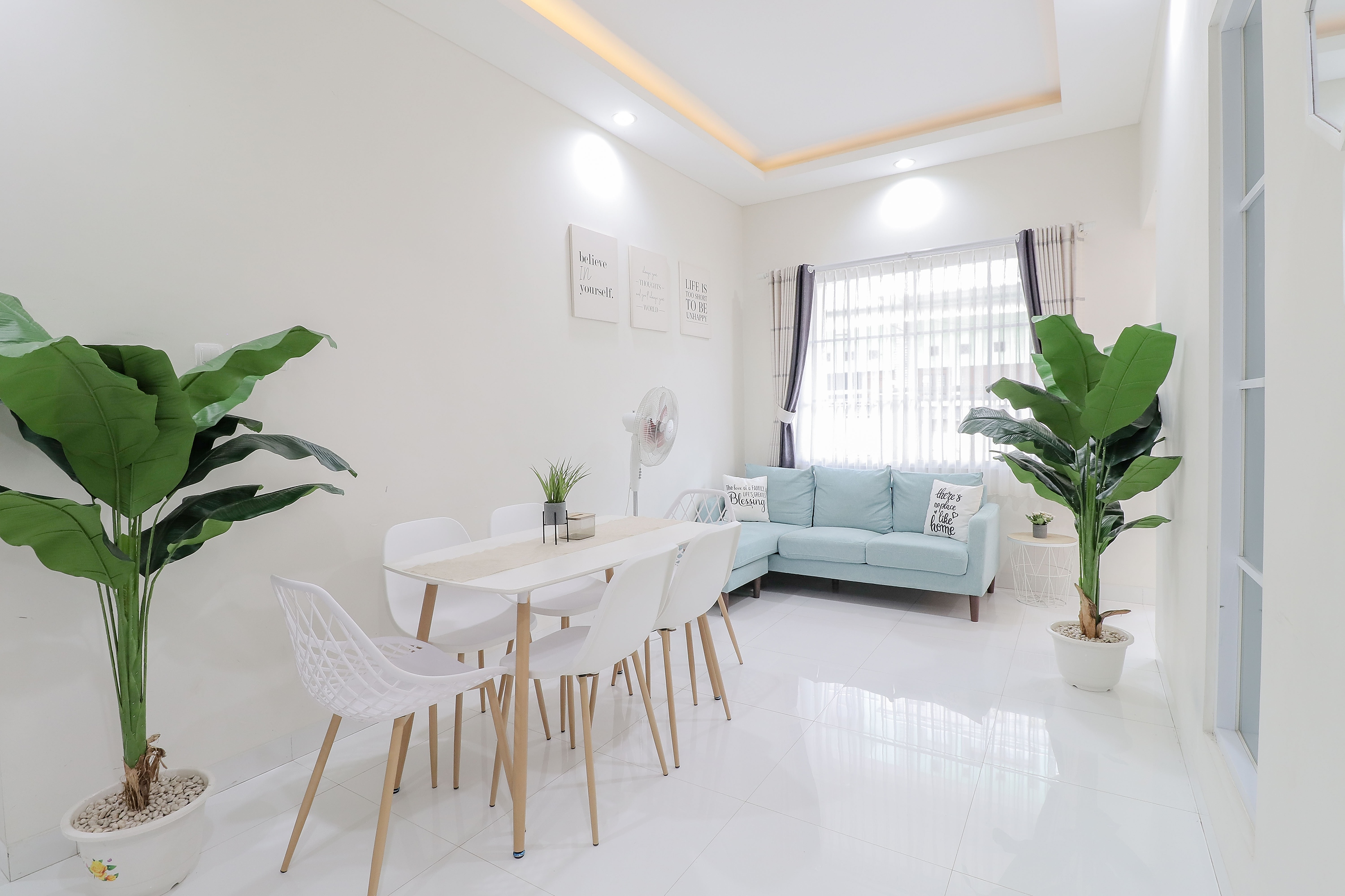Rumah Teteh - Seturan By Zuzu