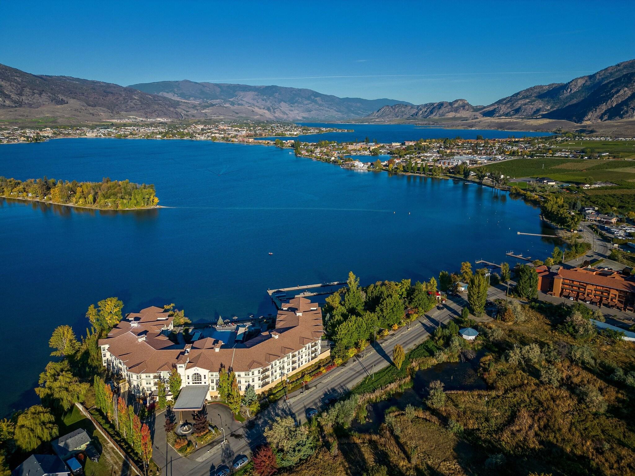 Walnut Beach Resort by null