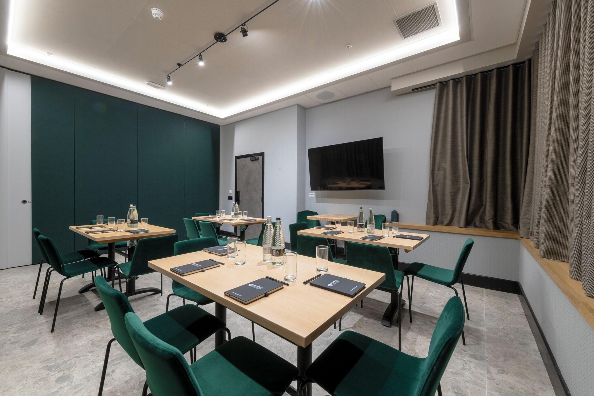 Sandman Signature Glasgow Hotel by null