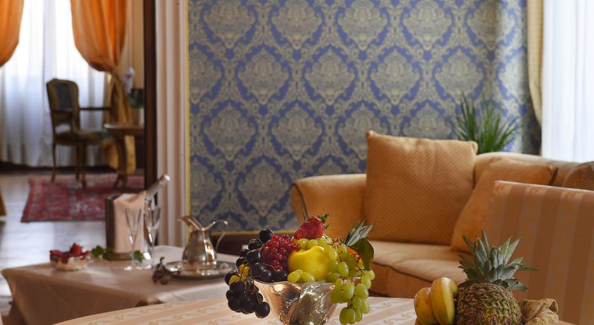 Corte dei Greci - photo