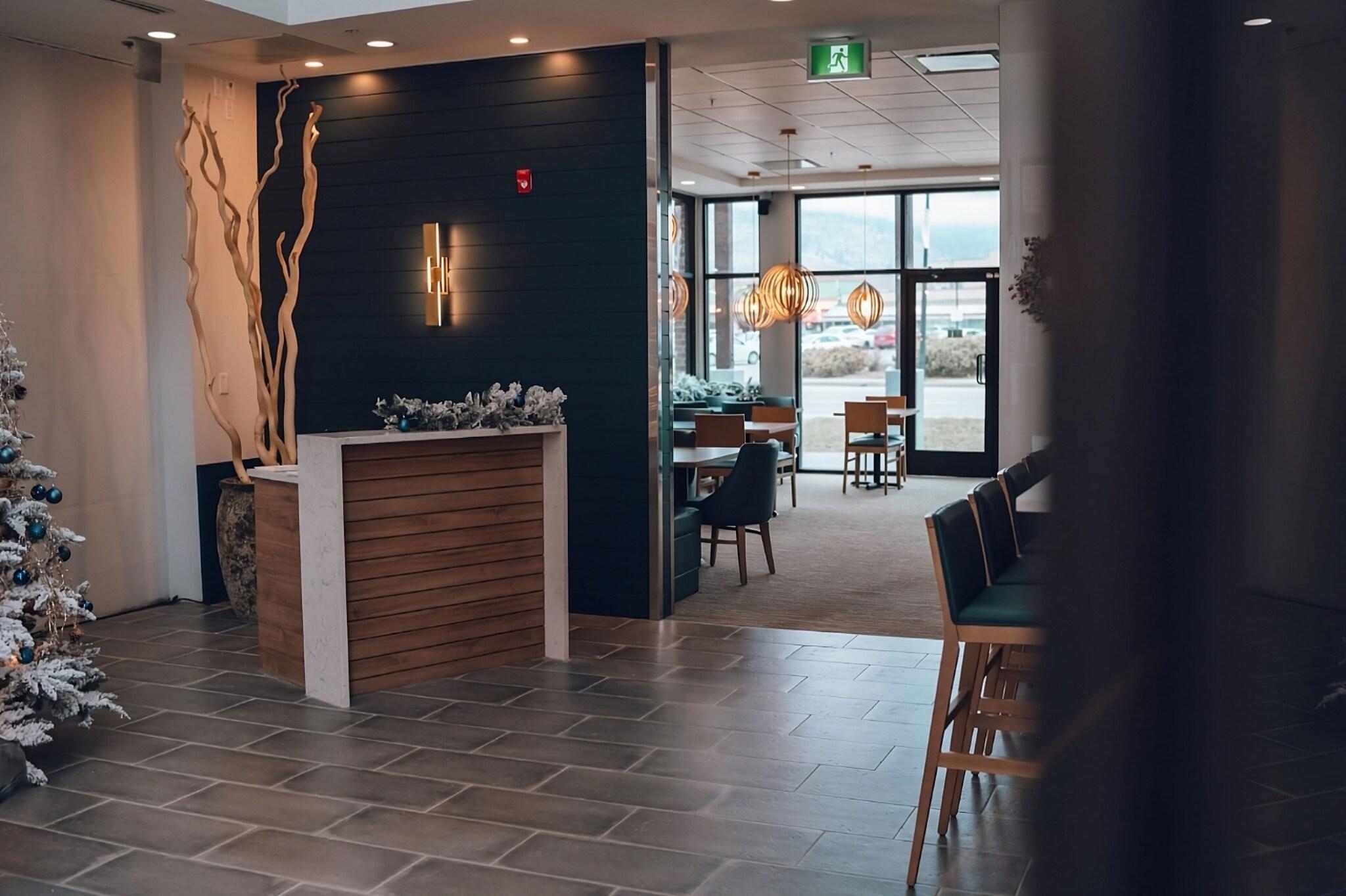 Four Points By Sheraton Penticton At The Conventio