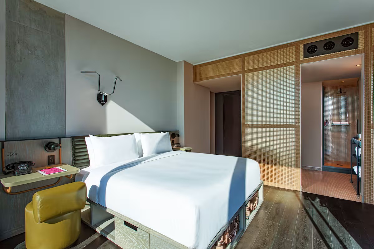 Moxy Downtown Los Angeles
