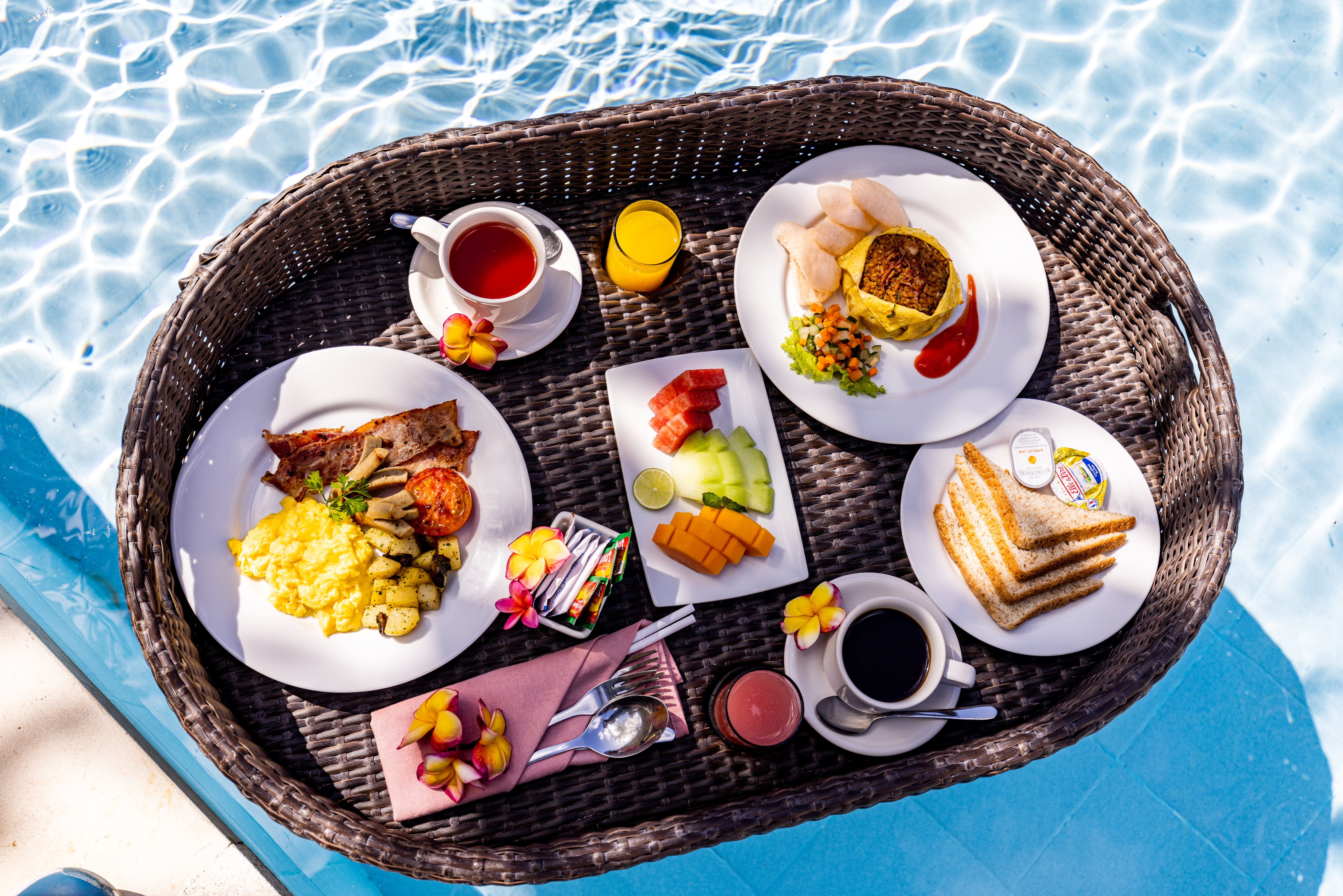 Luxotic Private Villa And Resort
