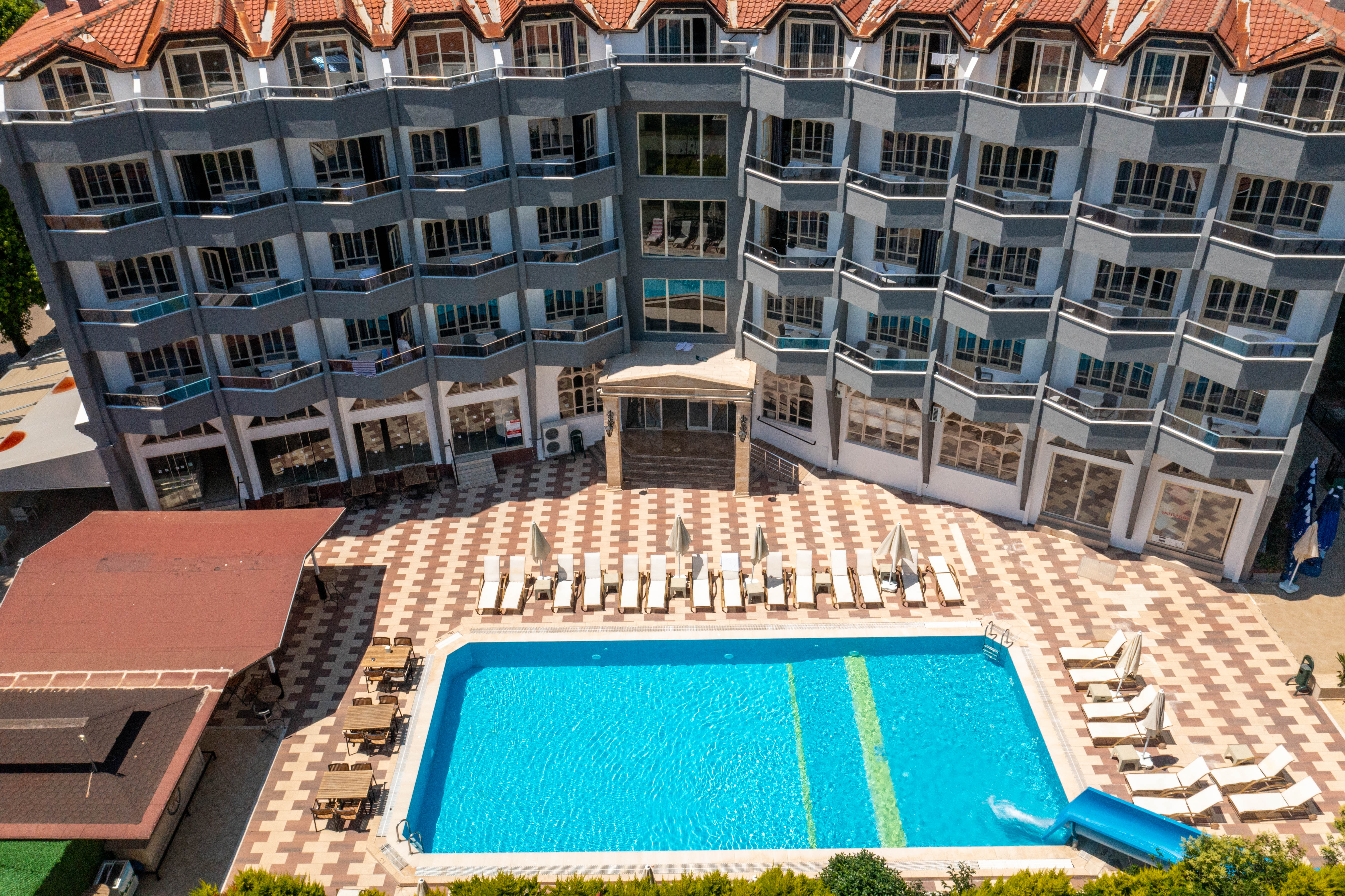 Selen Icmeler - Poză