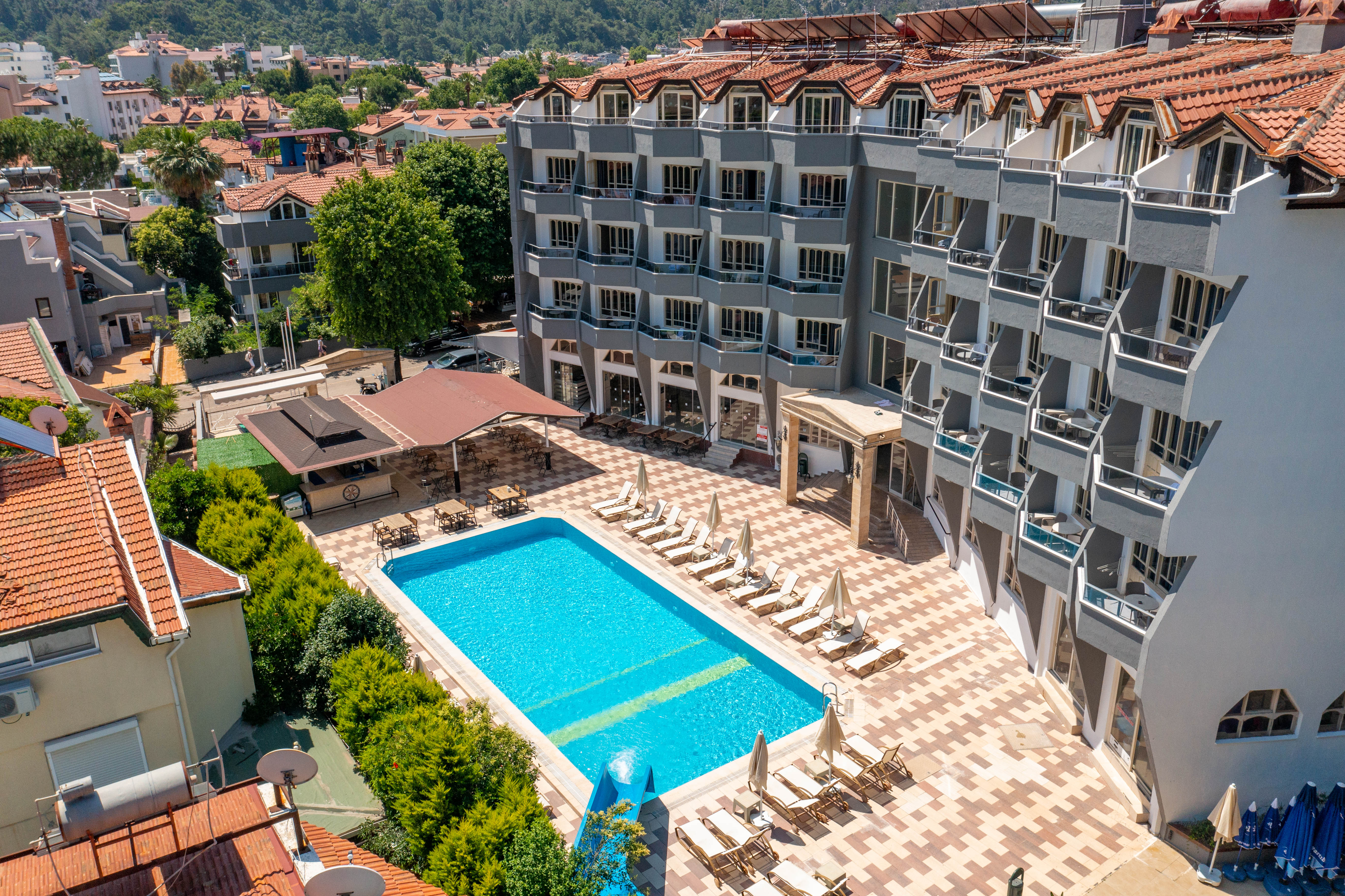 Selen Icmeler - Poză