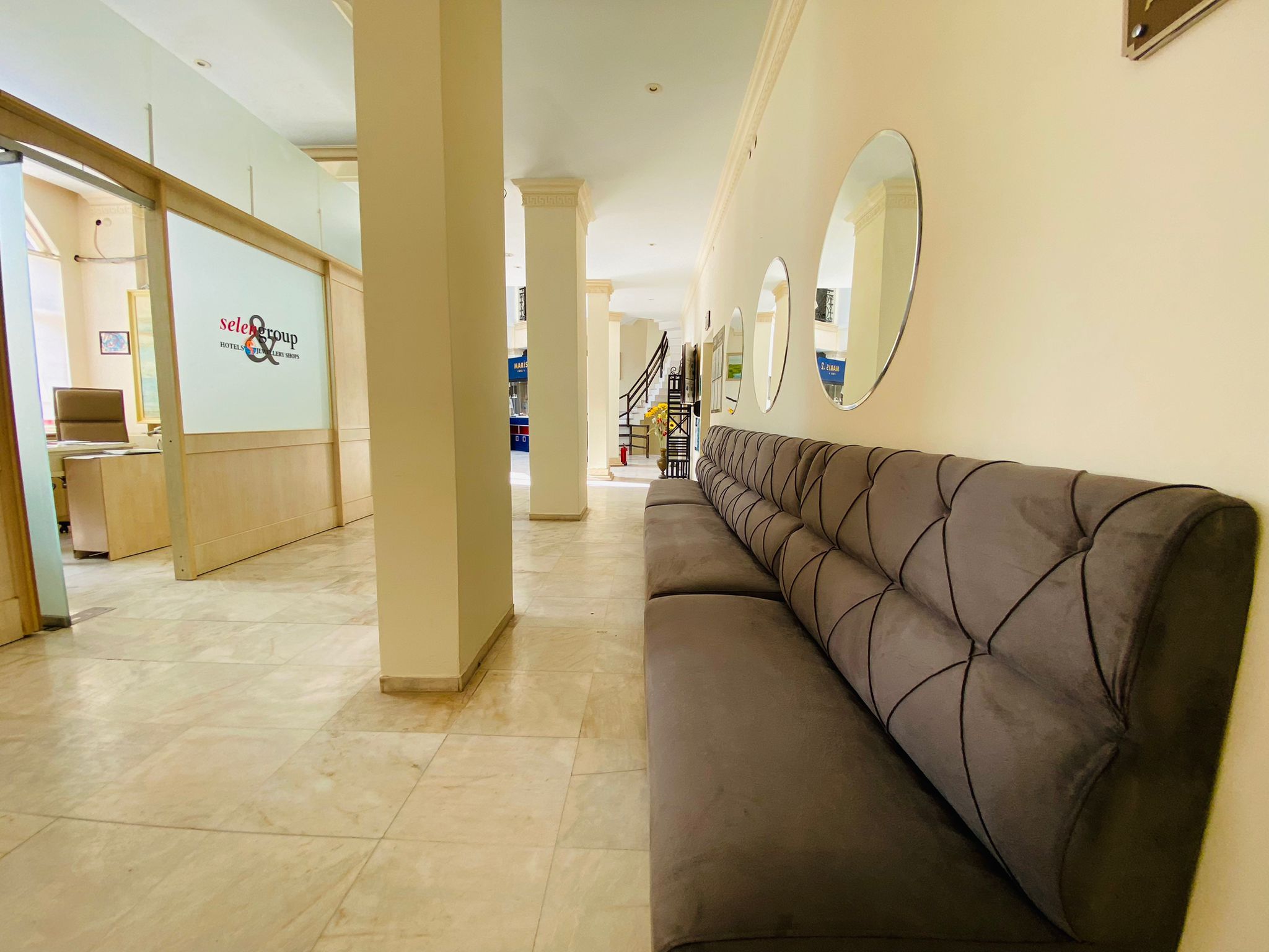 Selen Icmeler - Poză