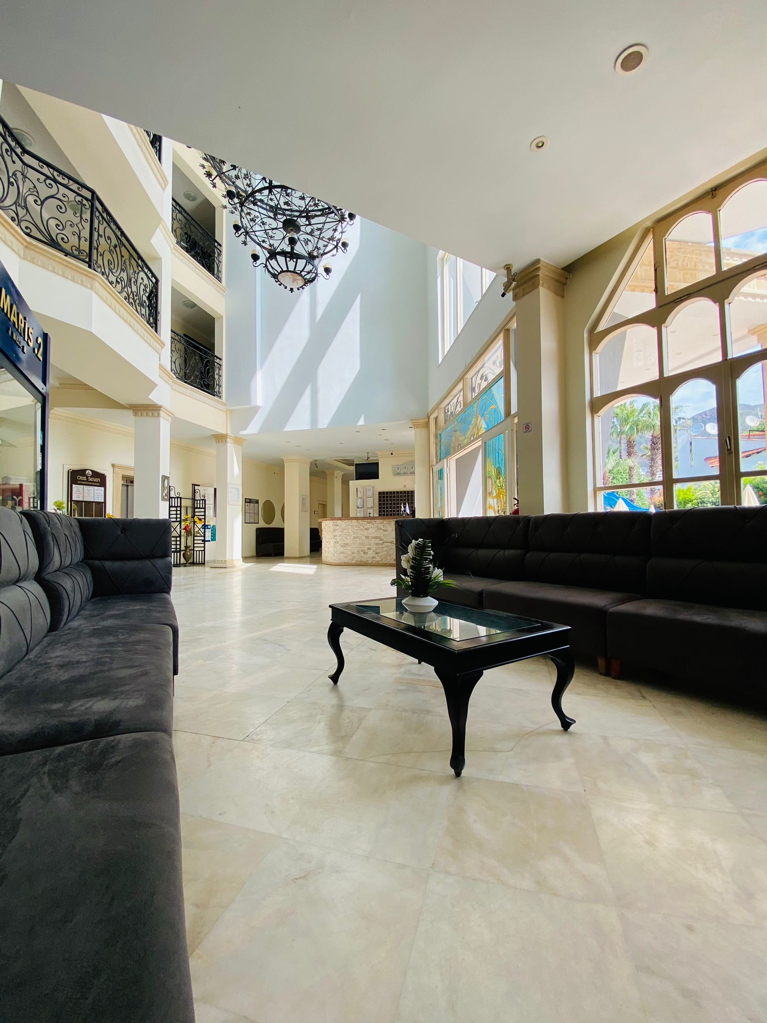 Selen Icmeler - Poză