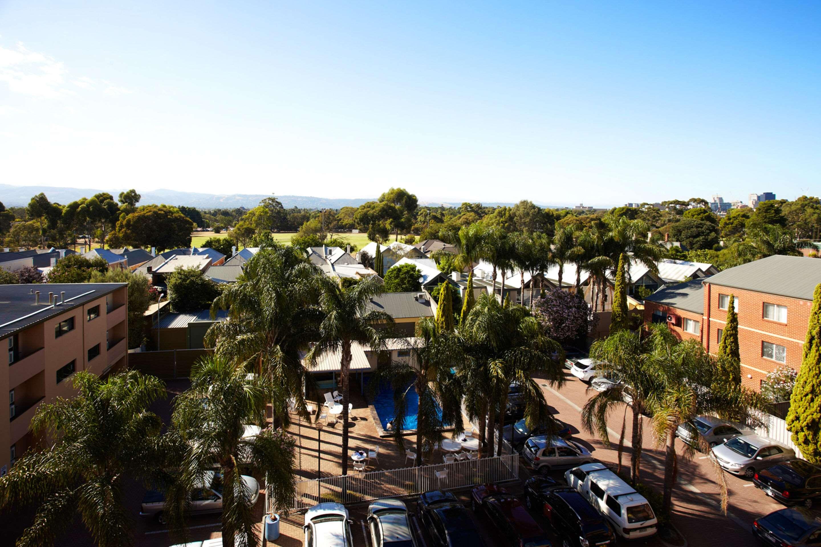 Comfort Hotel Adelaide Meridien by null