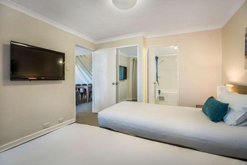 Broadwater Resort Como by null