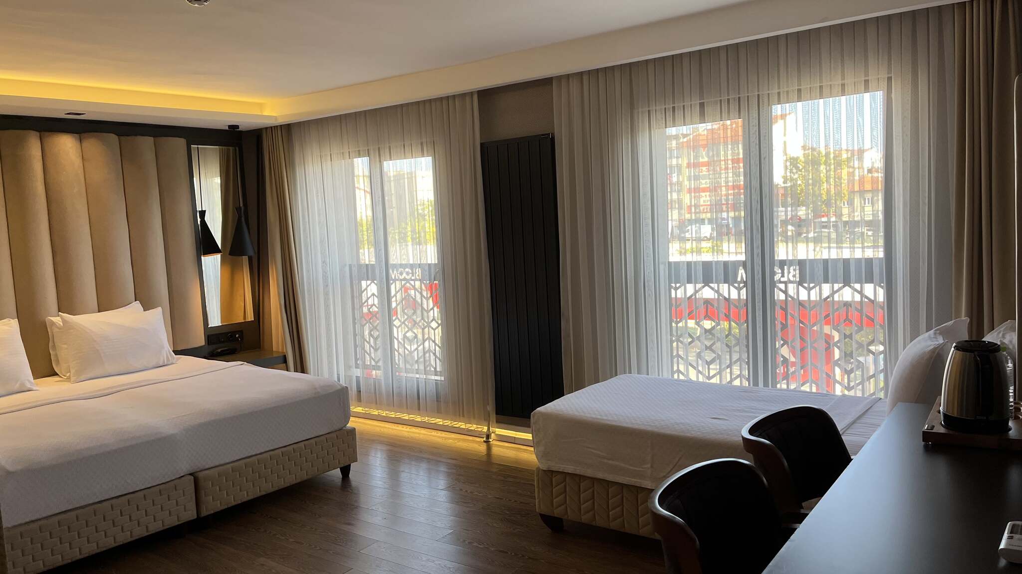 Bloom Suite Hotel