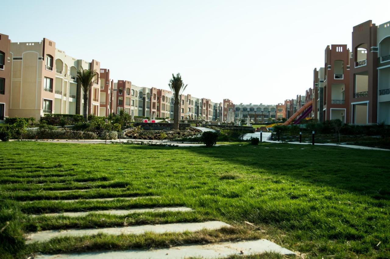 Oyster Bay Beach Suites - фото