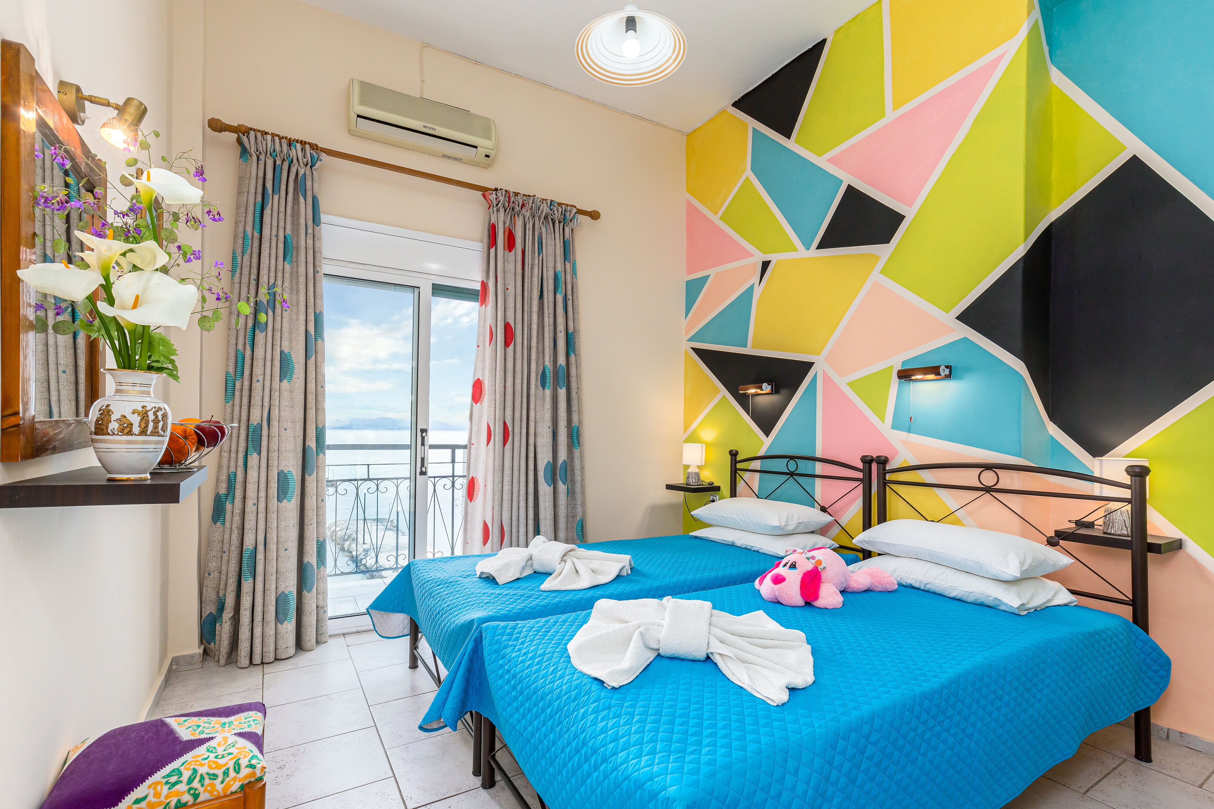 Riviera Seaside Hotel