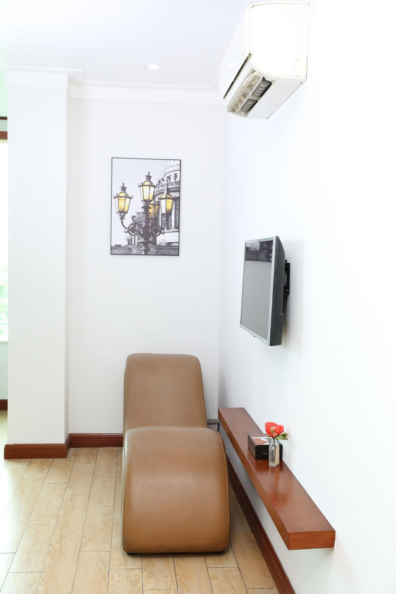Thanh Vinh Hotel and Apartments