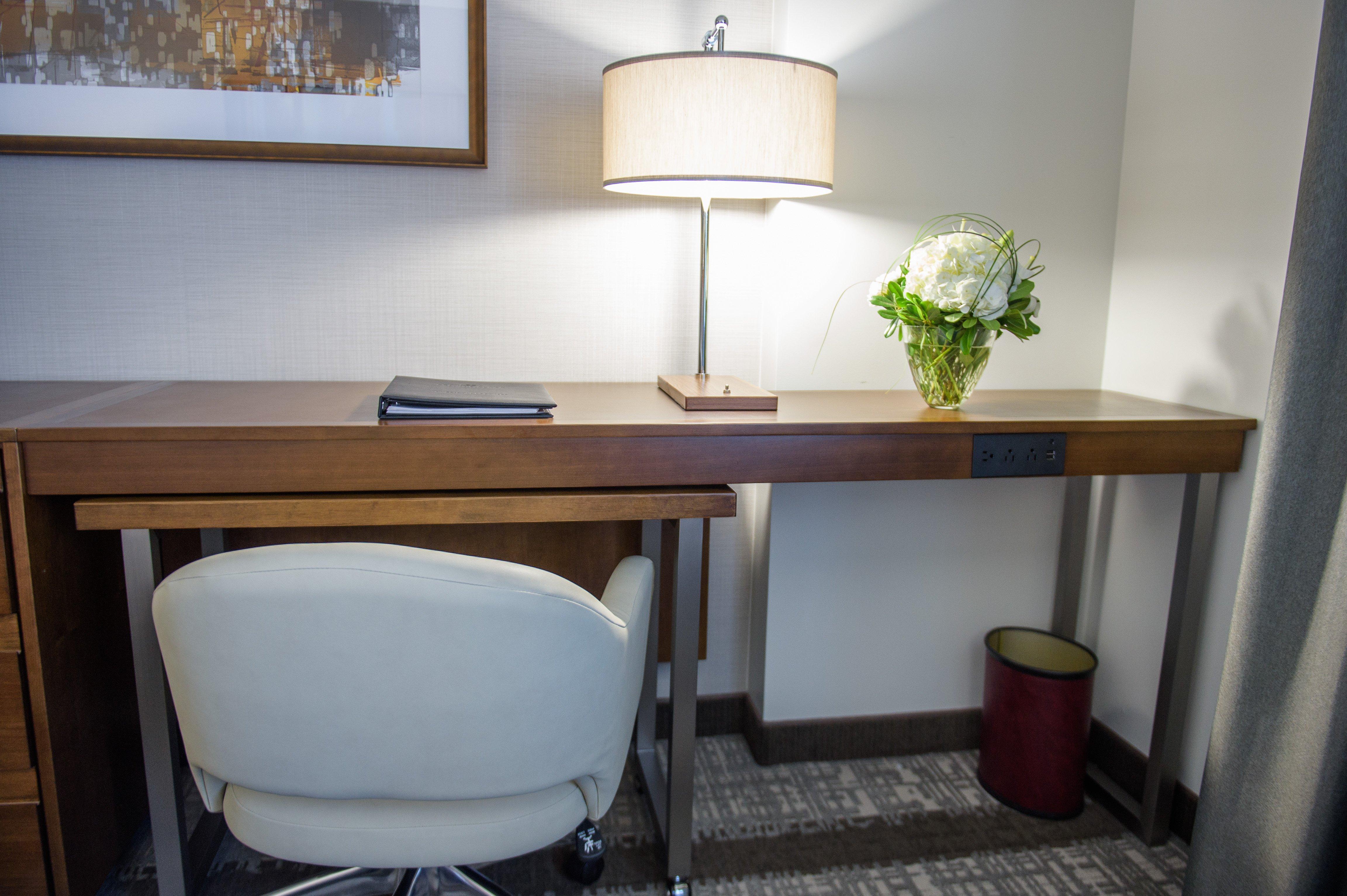 Crowne Plaza Dulles Airport