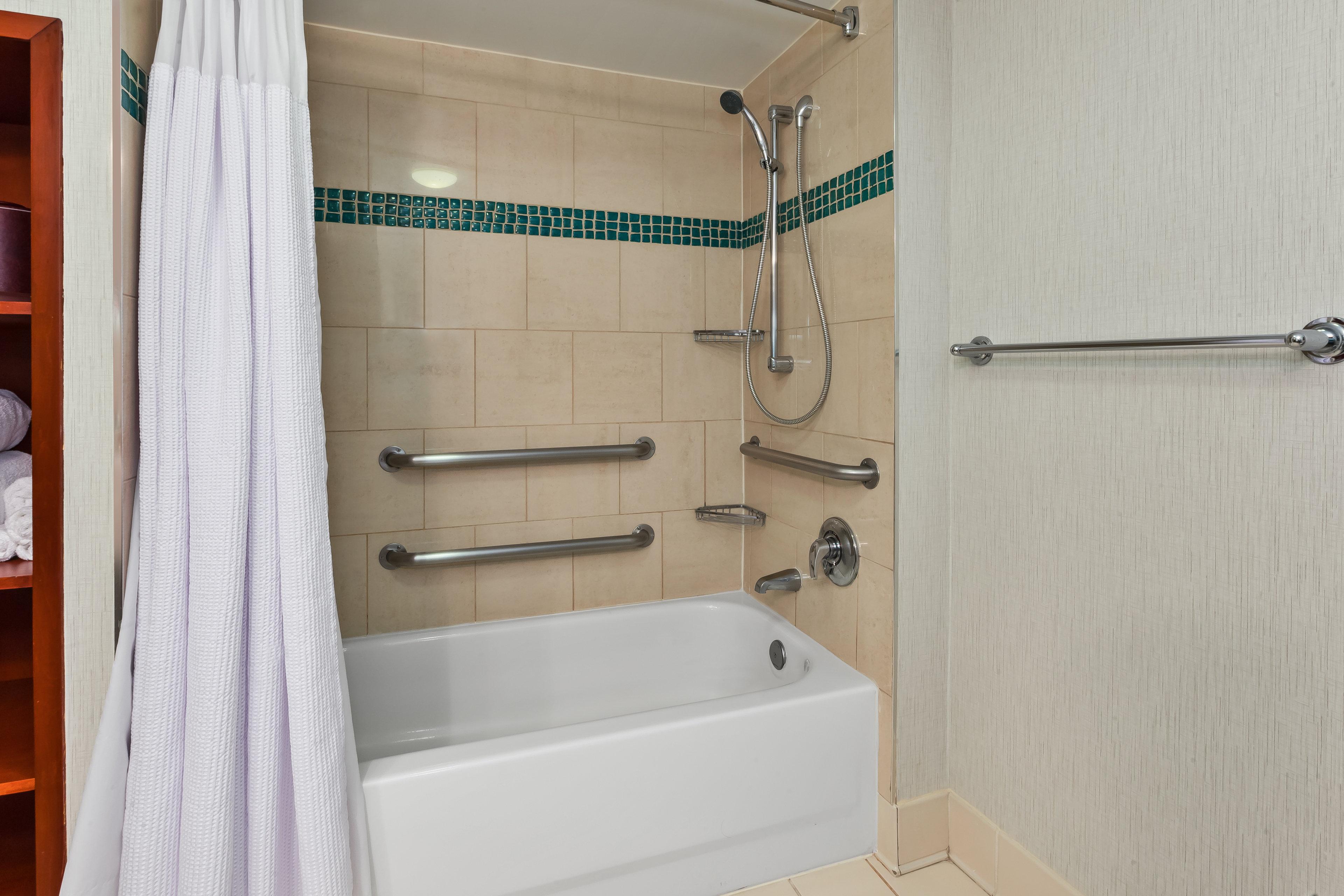 Crowne Plaza Dulles Airport