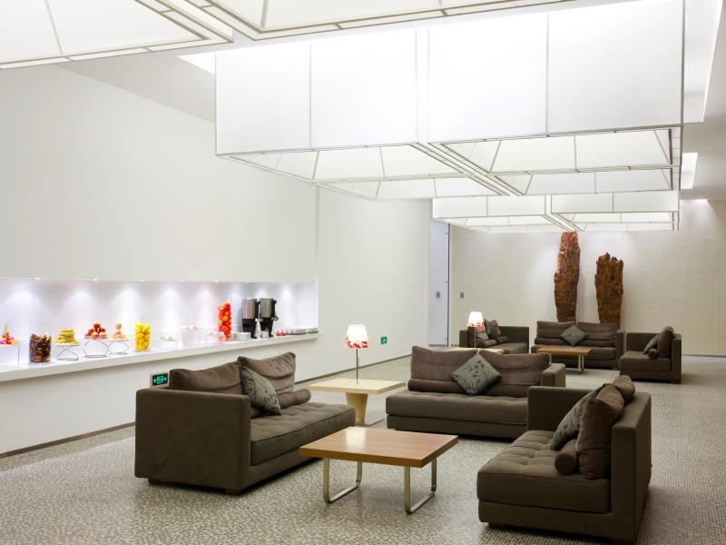 Holiday Inn Express Minzuyuan