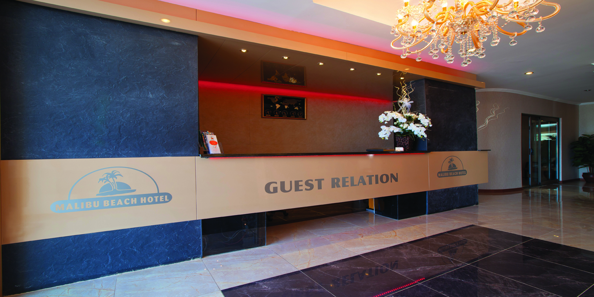 Malibu Beach Hotel - фото