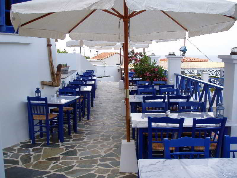 Kerame Hotel & Studios