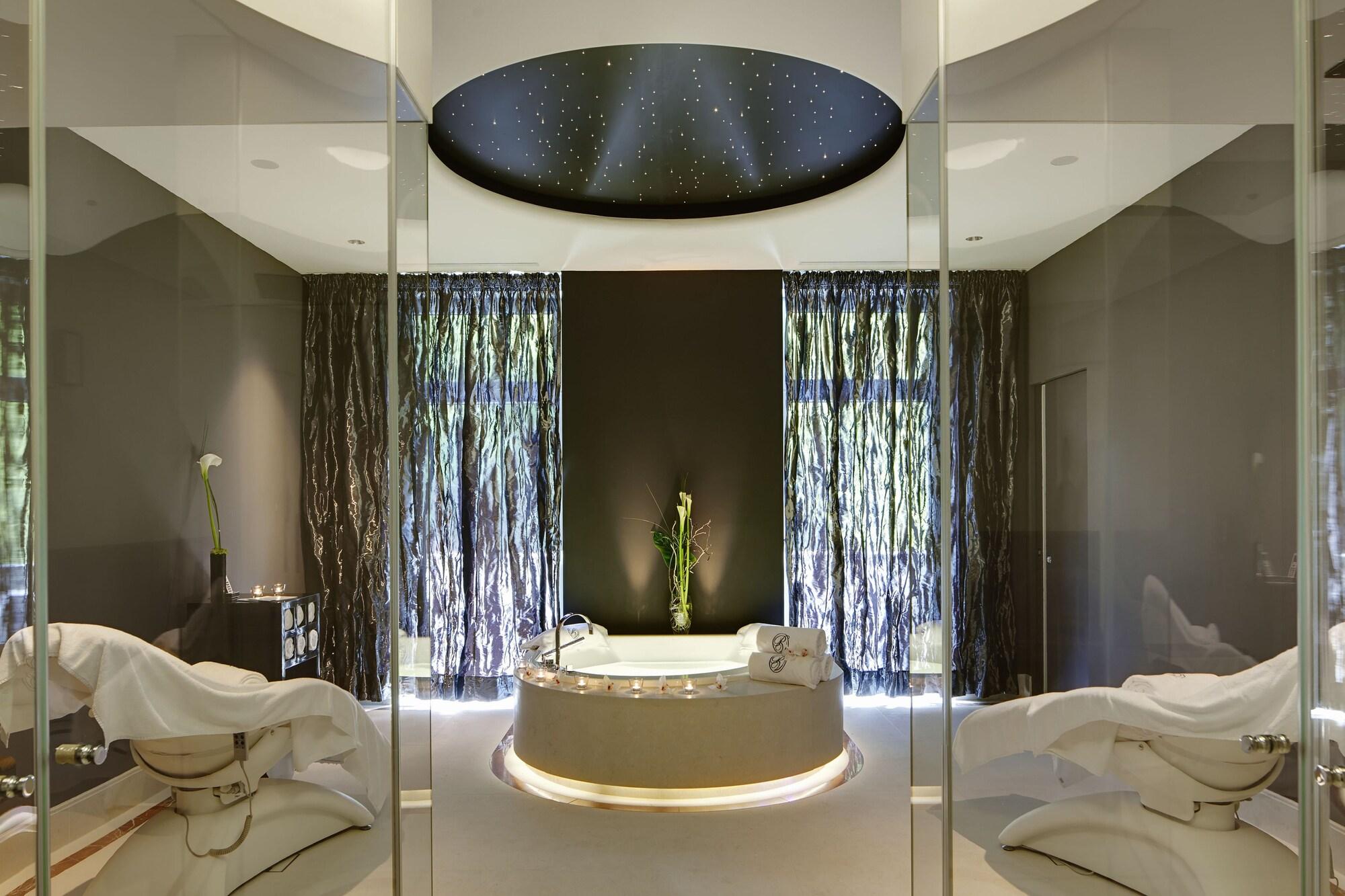 Park Hotel Vitznau by null