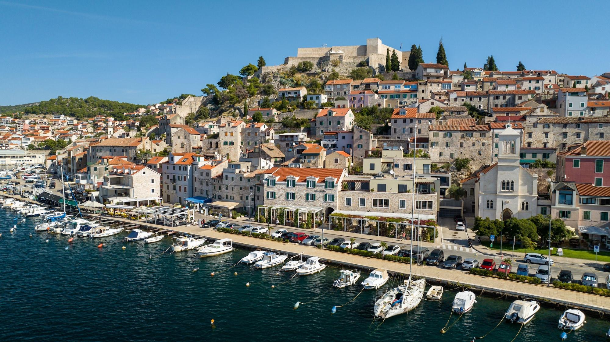 Armerun Heritage Hotel & Residences - фото