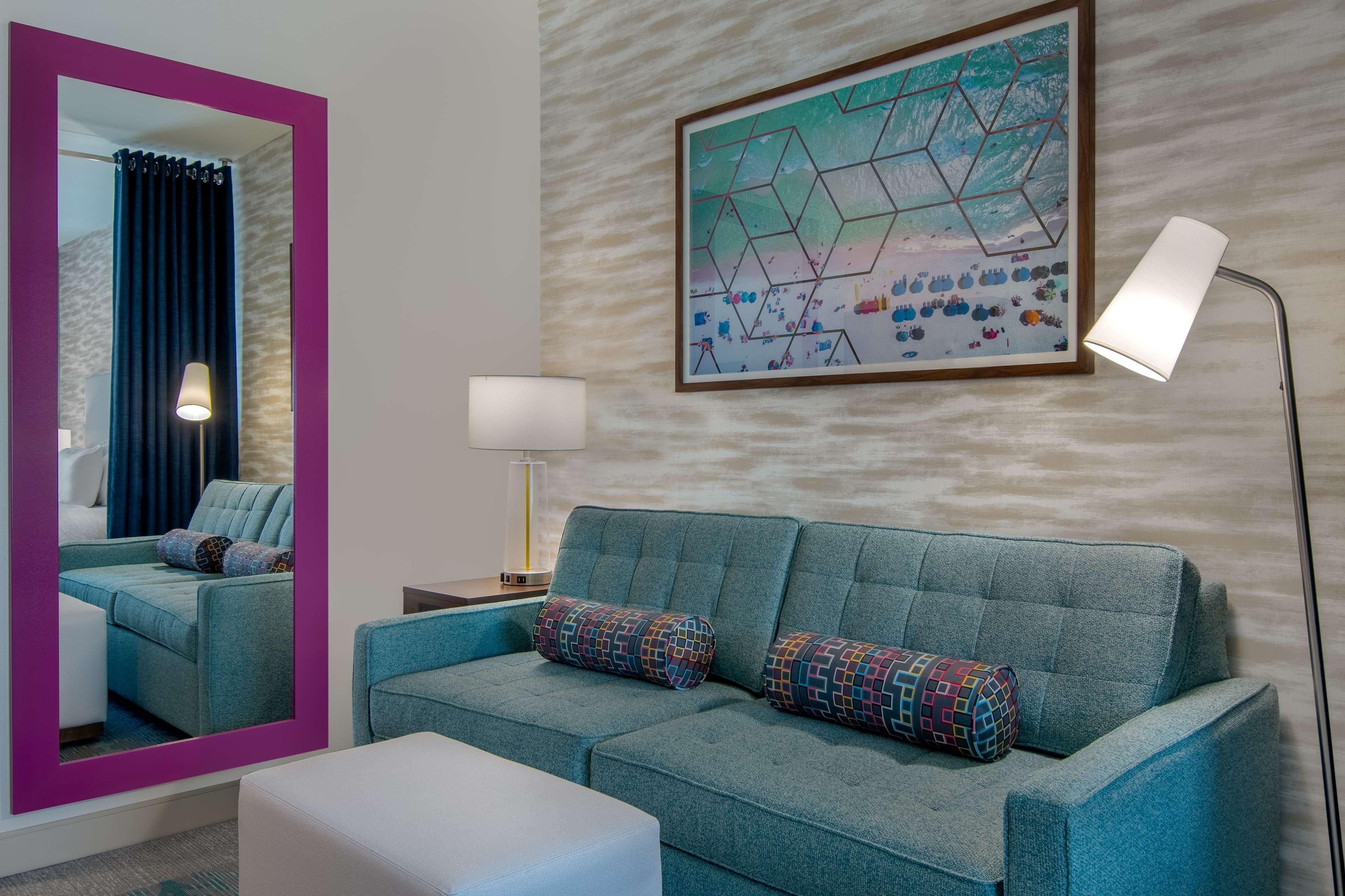 Home2 Suites By Hilton Jacksonville Downtown
