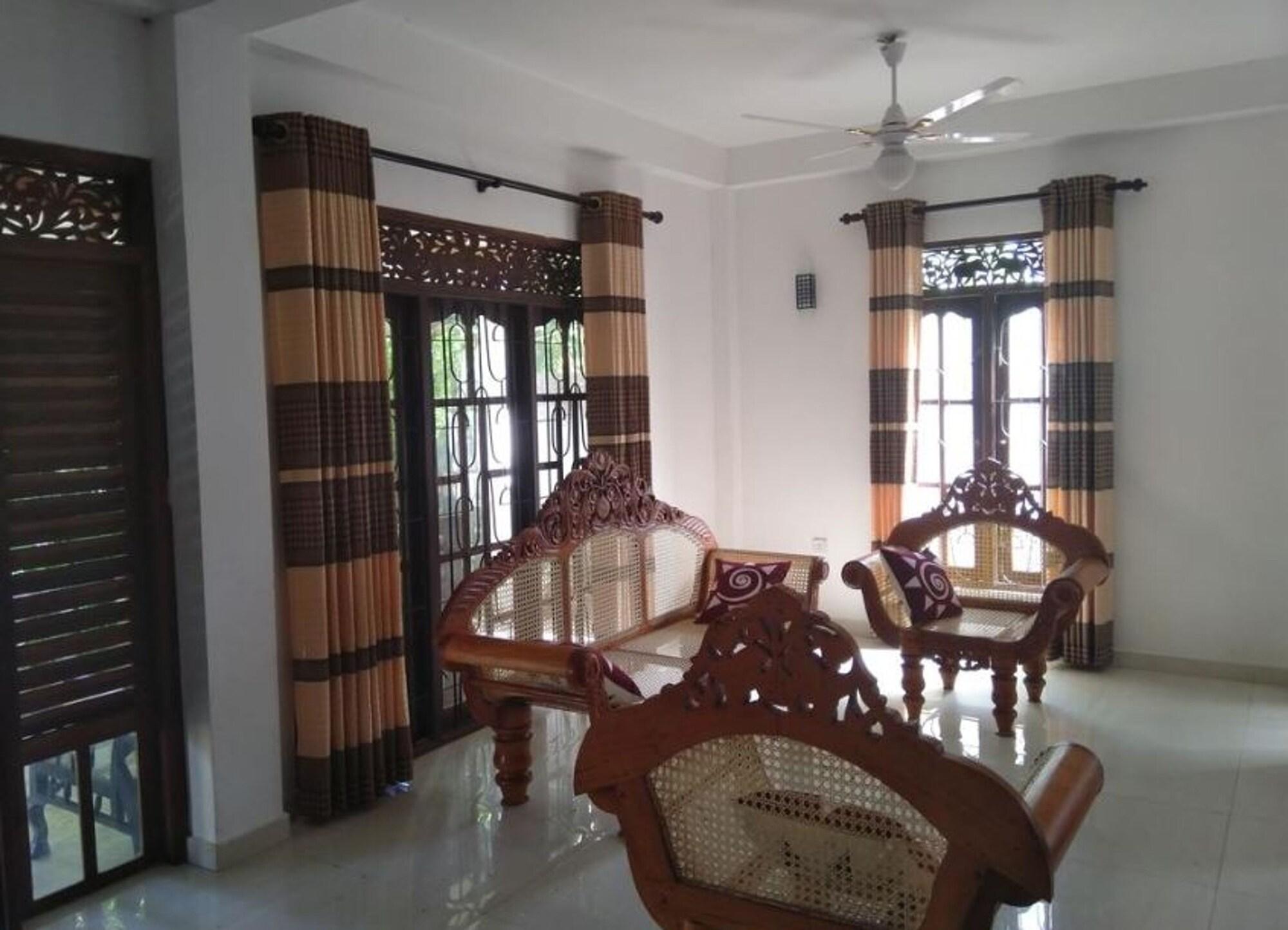 Sinhagiri Hotel And Restaurant