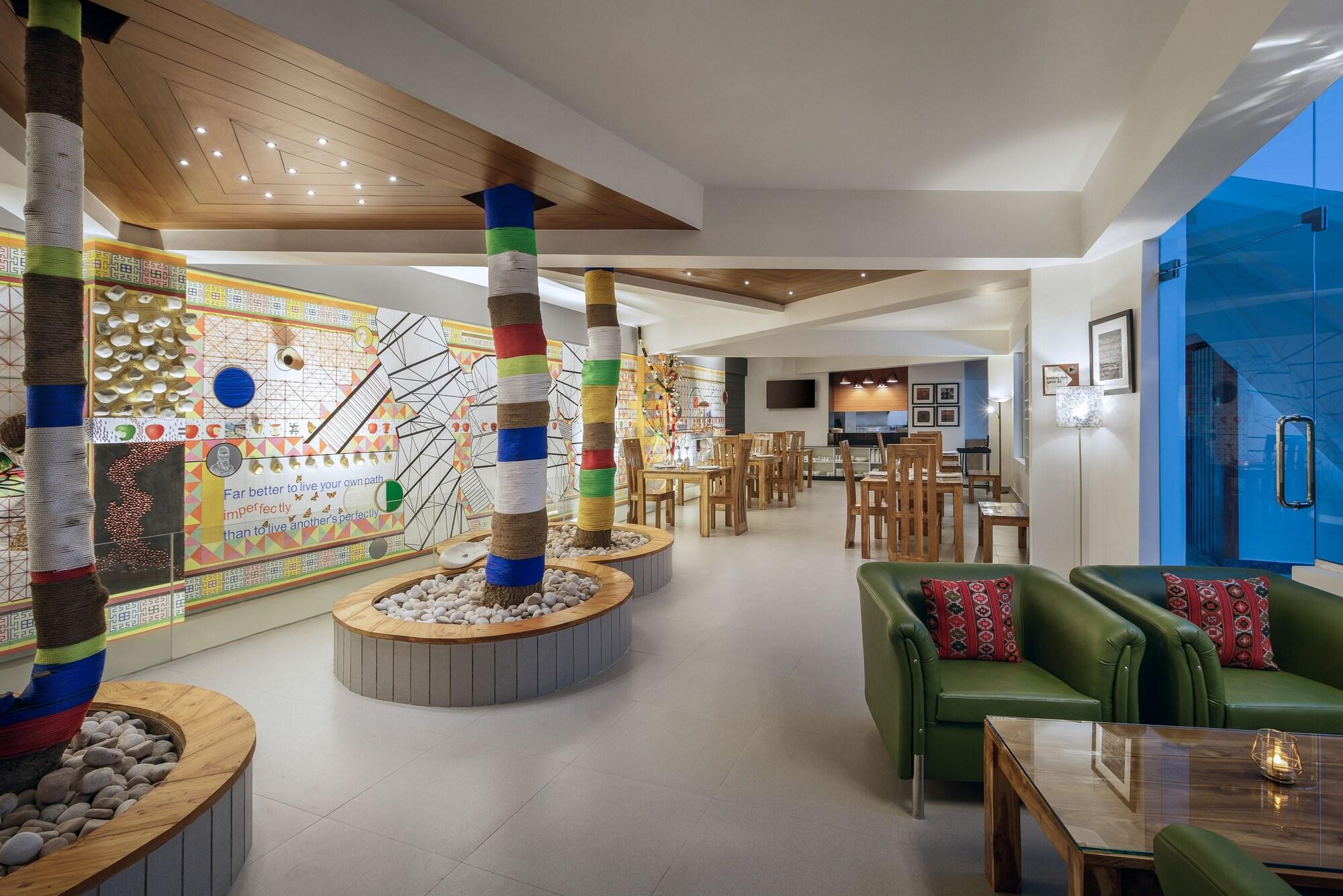 Tree Of Life Eila Art Hotel