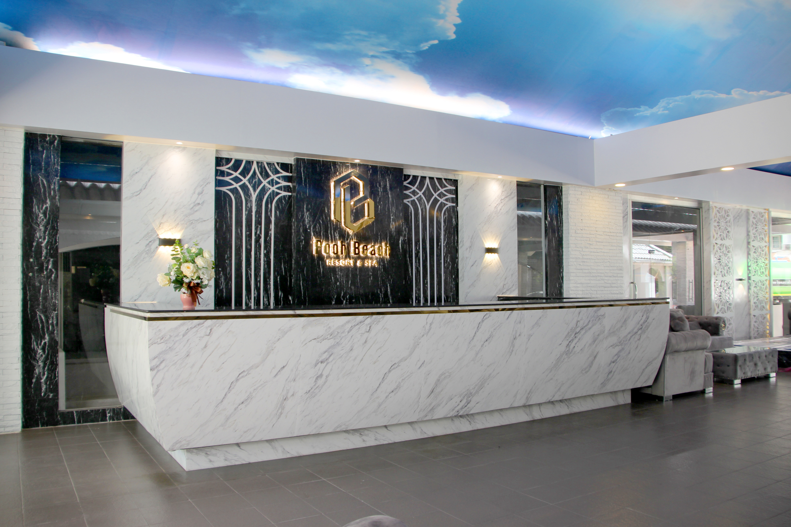 Pooh Beach Resort & Spa - photo