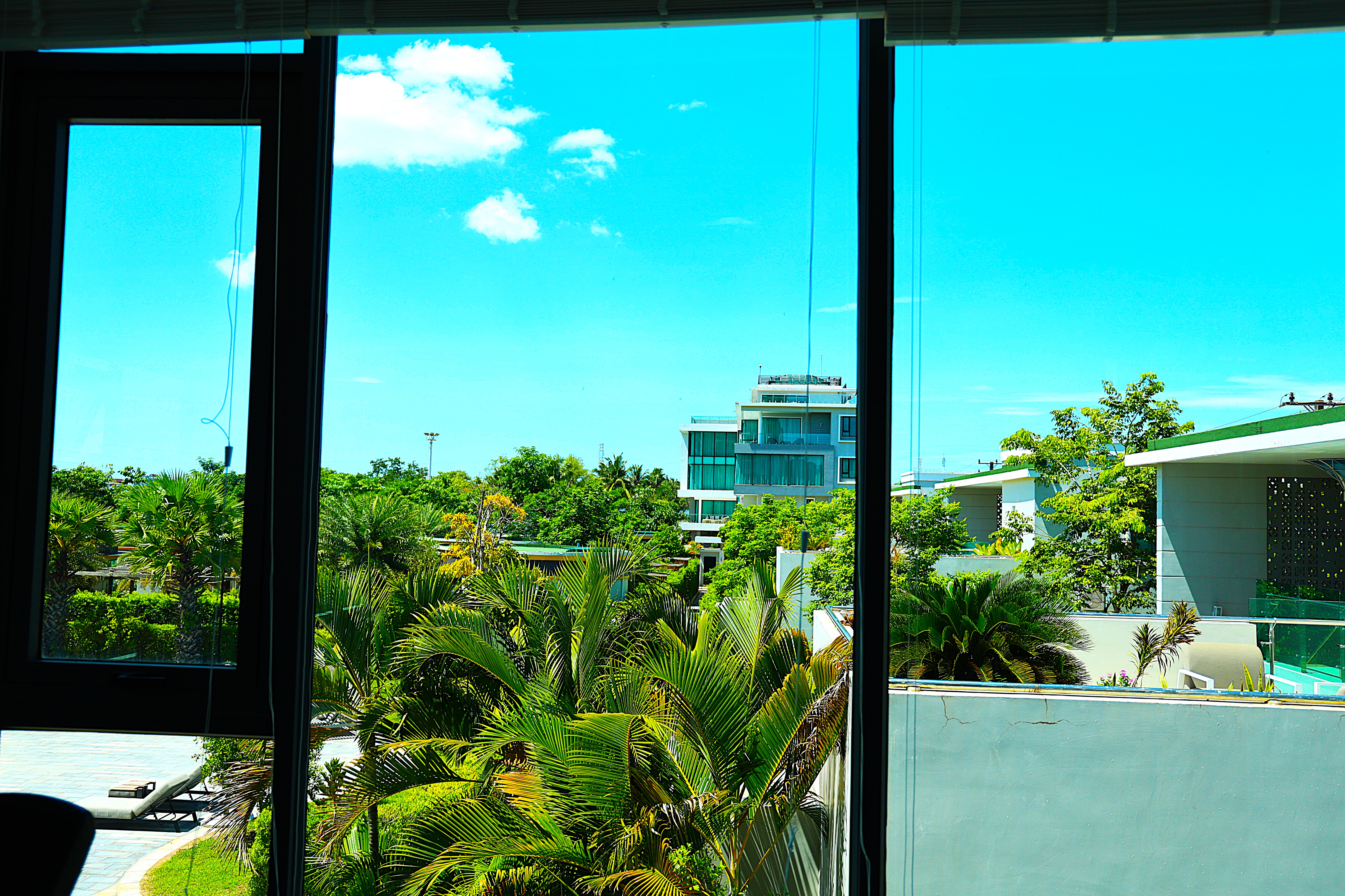 Castle Bayview Resort & Spa