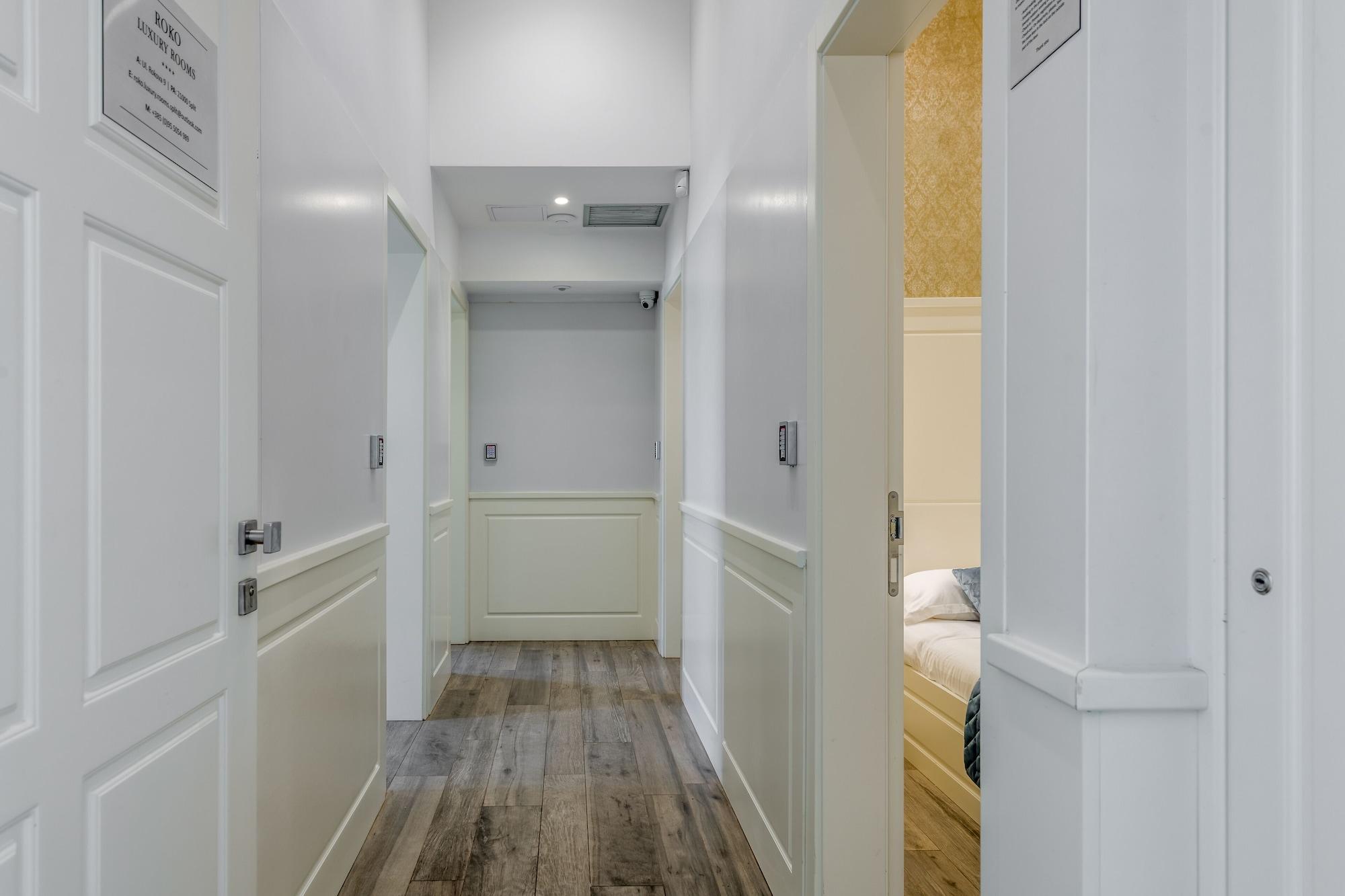 Roko Luxury Rooms - Poză