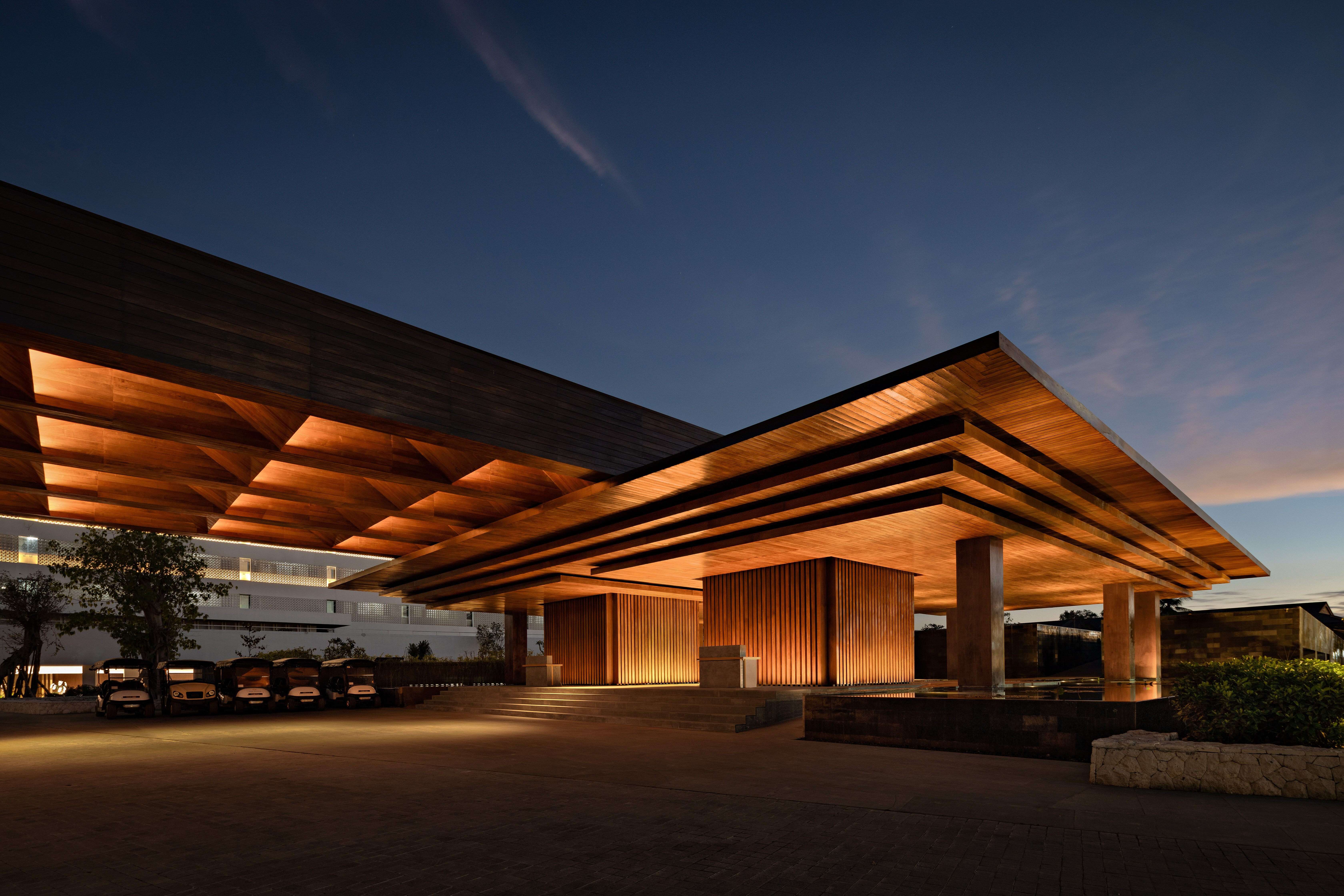 Bali Beach Hotel - photo