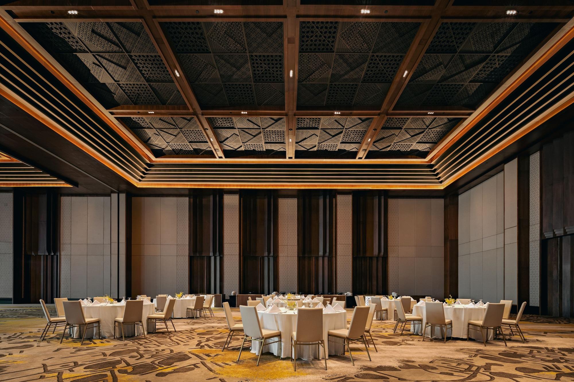 Bali Beach Hotel - Sanur by null