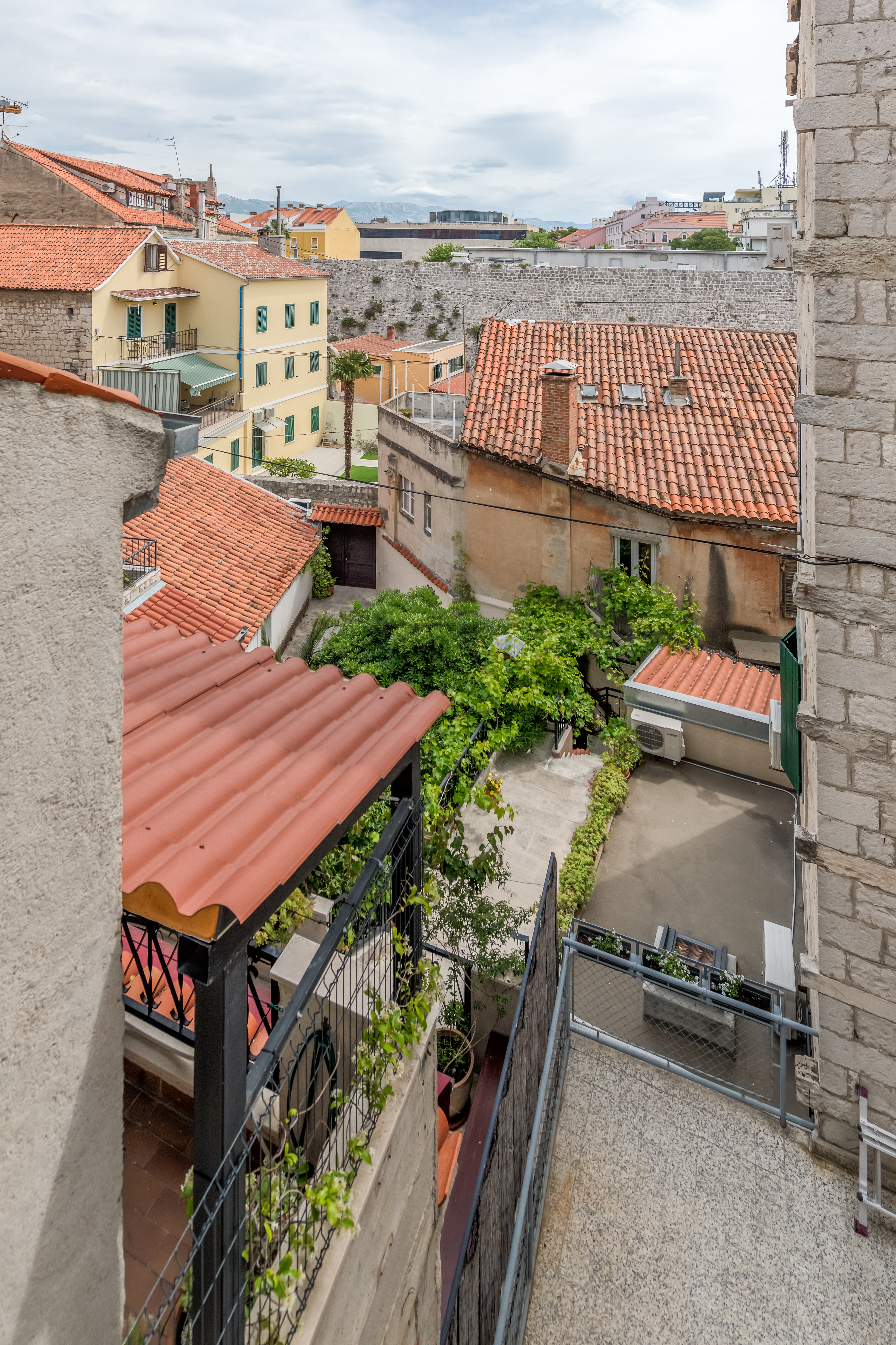 Inmotion Luxury Rooms - фото