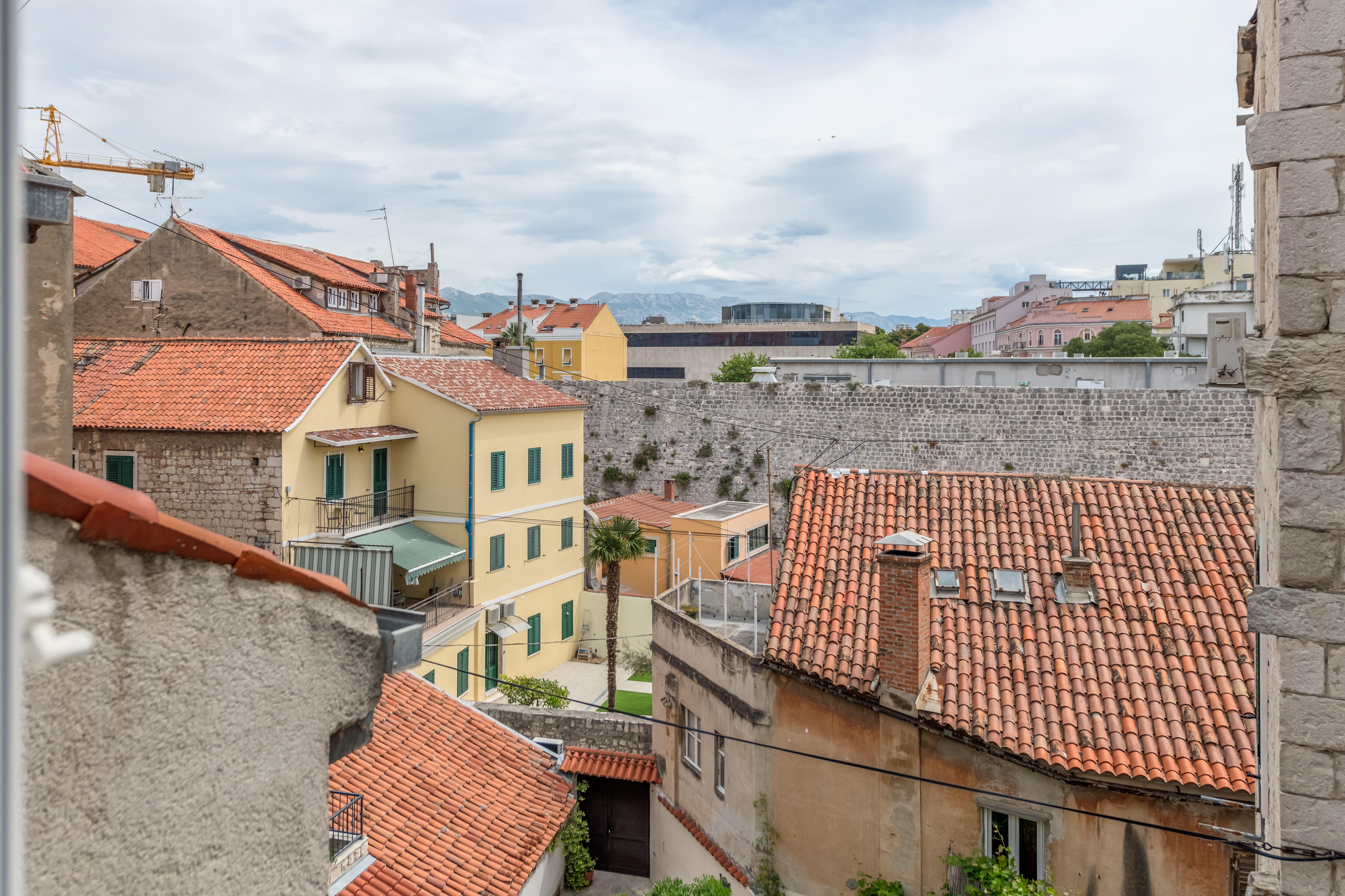 Inmotion Luxury Rooms - фото