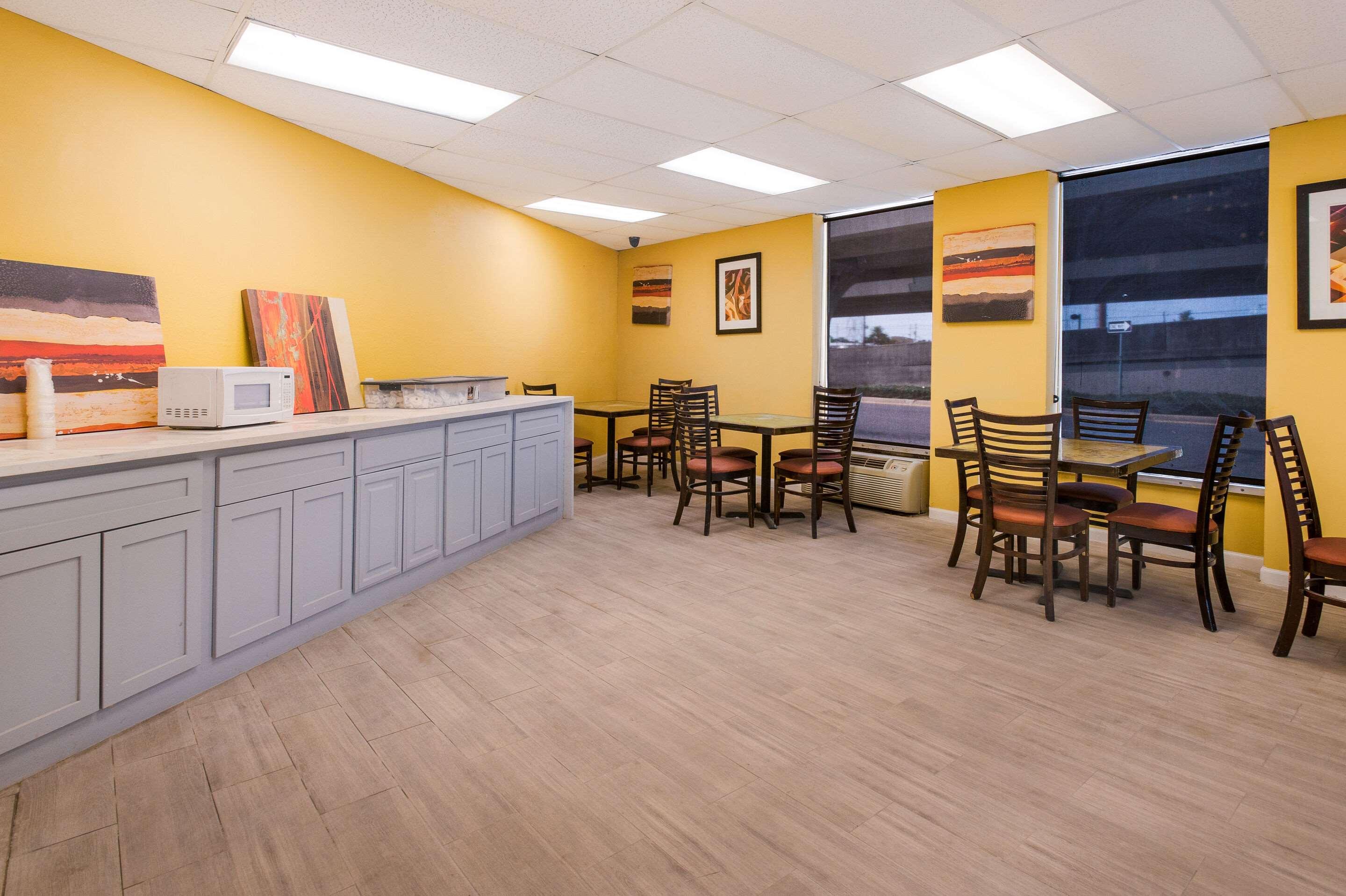 Econo Lodge Gretna
