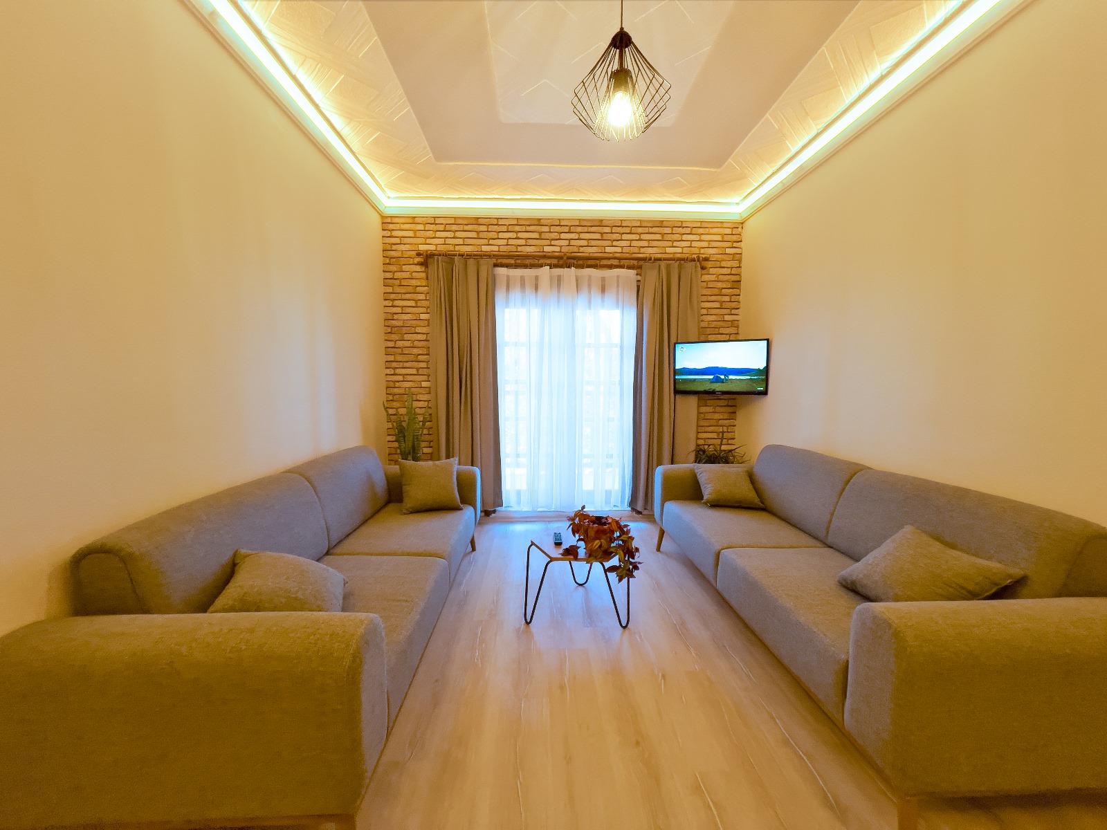 Mese Suites