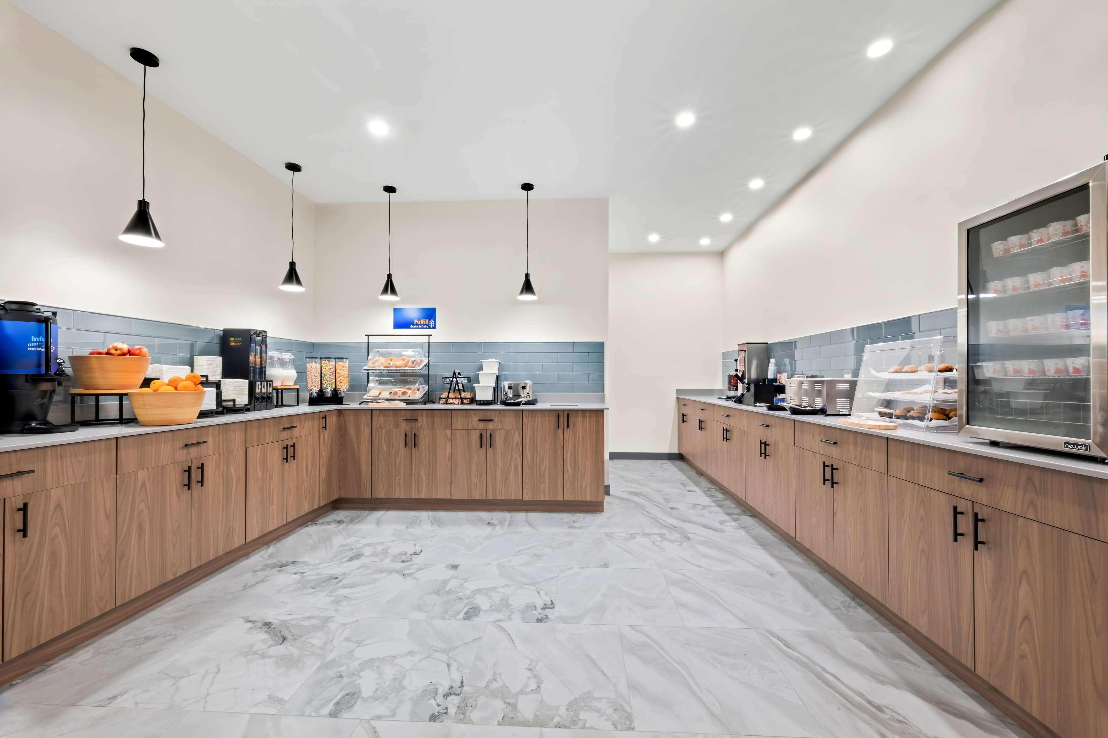 Best Western Niantic - New London/Mystic Area