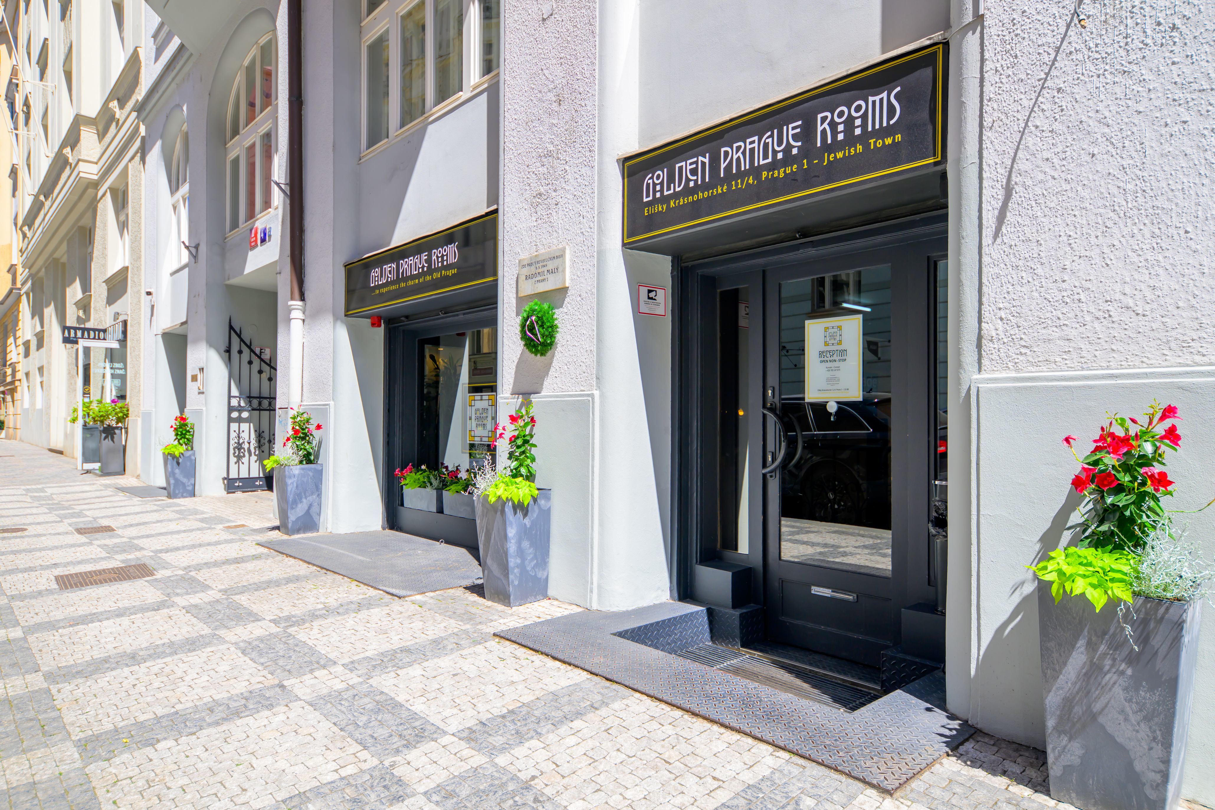 Golden Prague Rooms