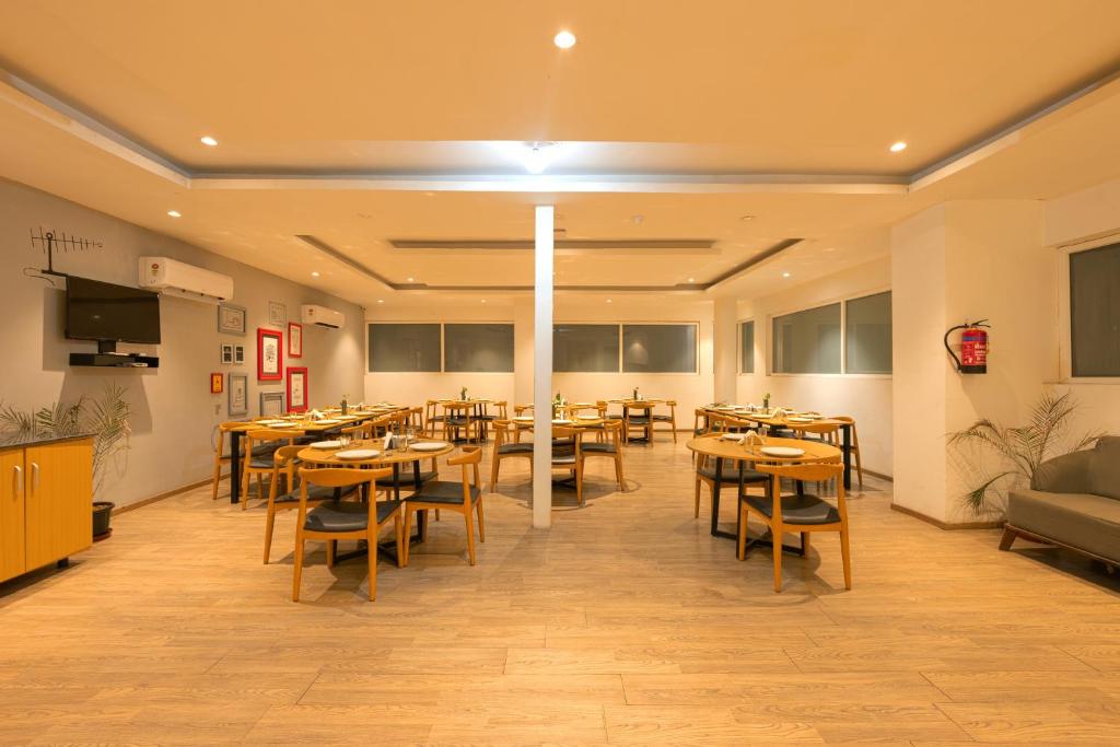 The Grand Tashree Hotel At Delhi Airport