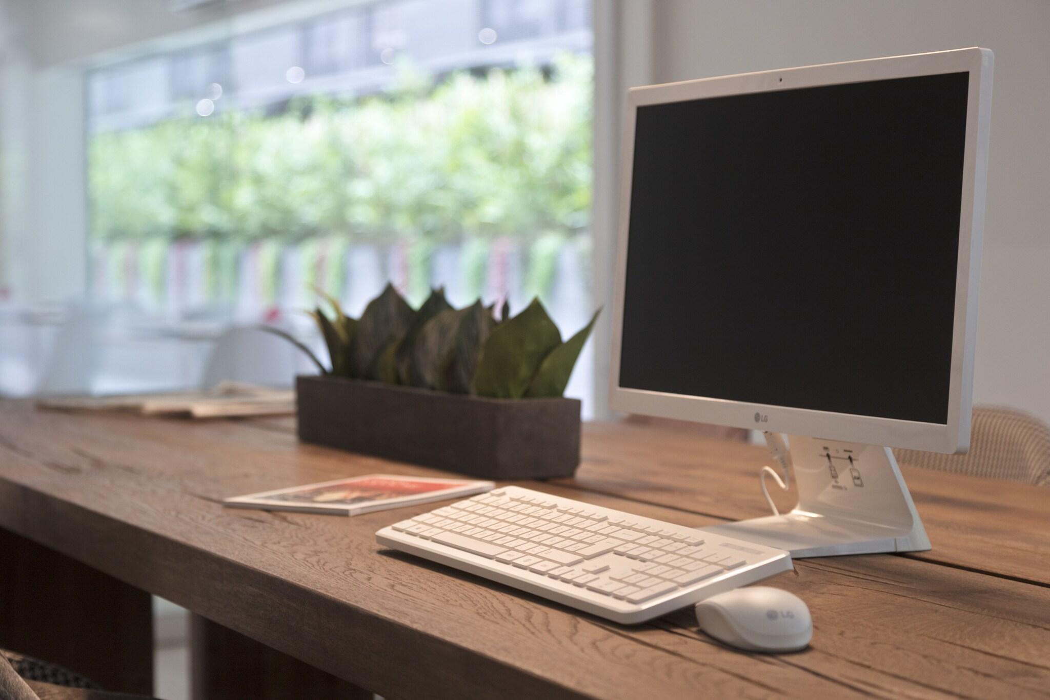 Bcn Montjuic - photo