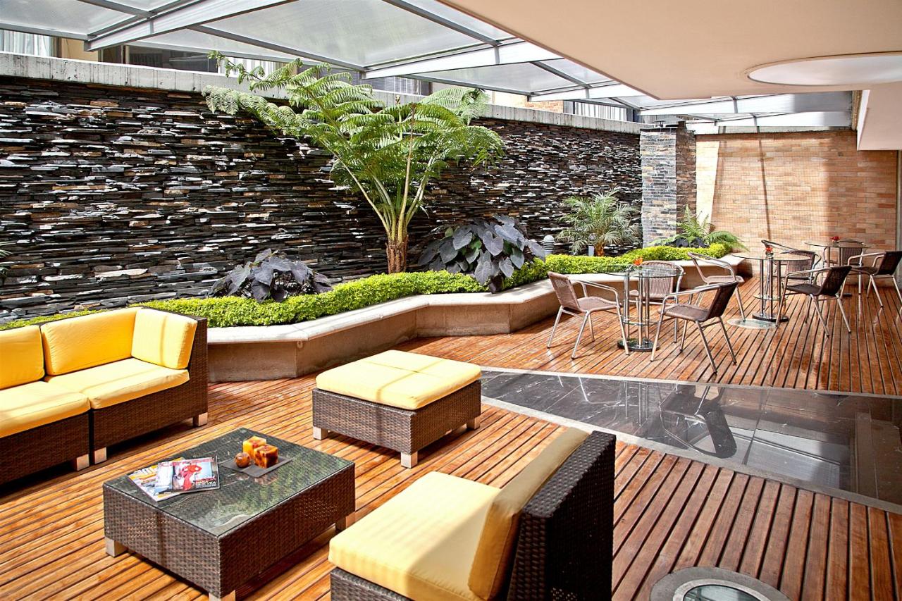 Hotel 5 Elementos Corferias by HBP by null