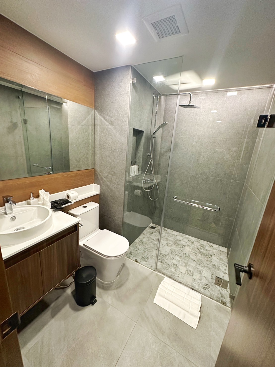The Proud Karon Beach Phuket Trademark Wyndham