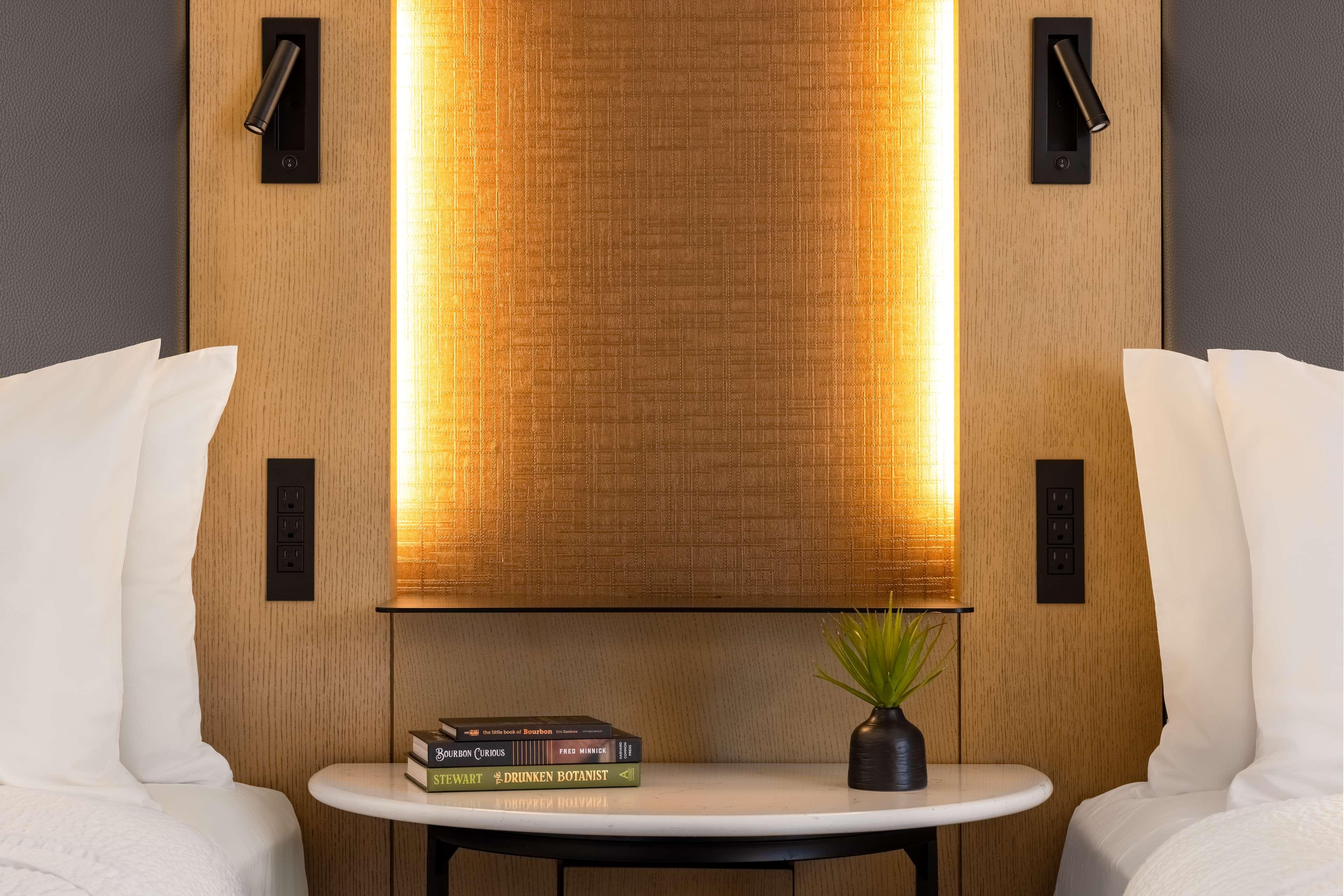 Tempo By Hilton Louisville Downtown Nulu